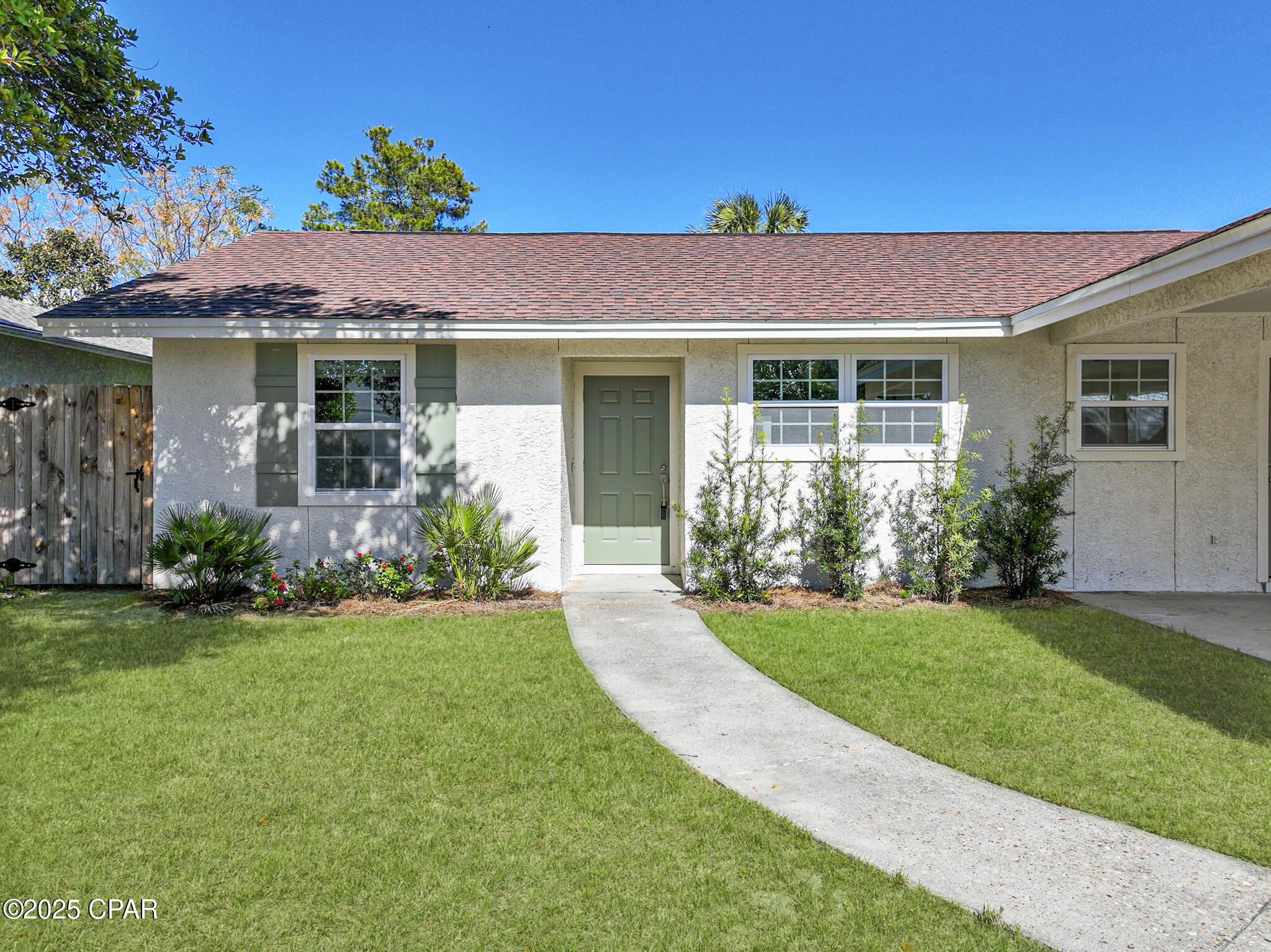 Riviera Beach 1st Add - Residential