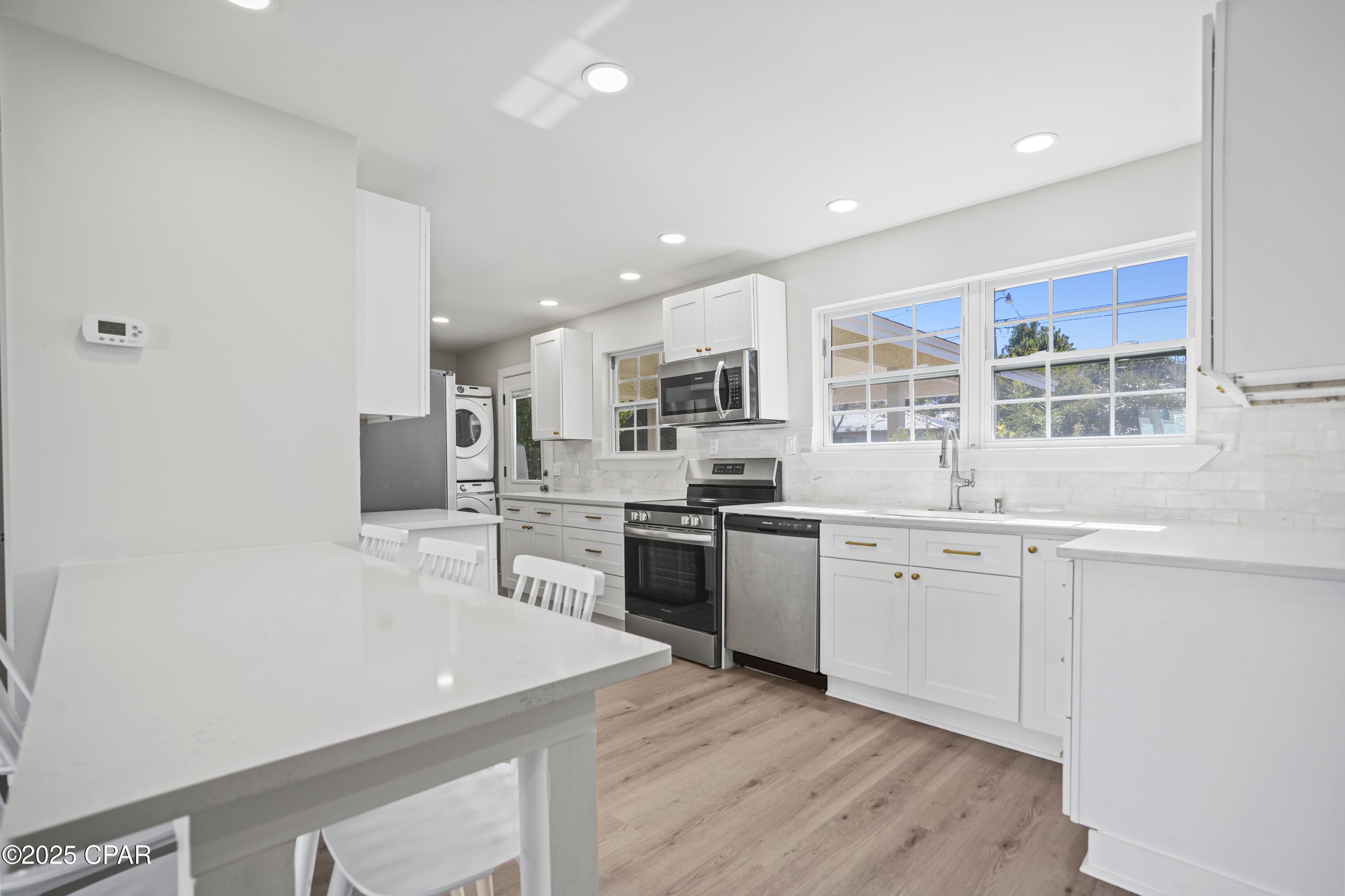 Riviera Beach 1st Add - Residential