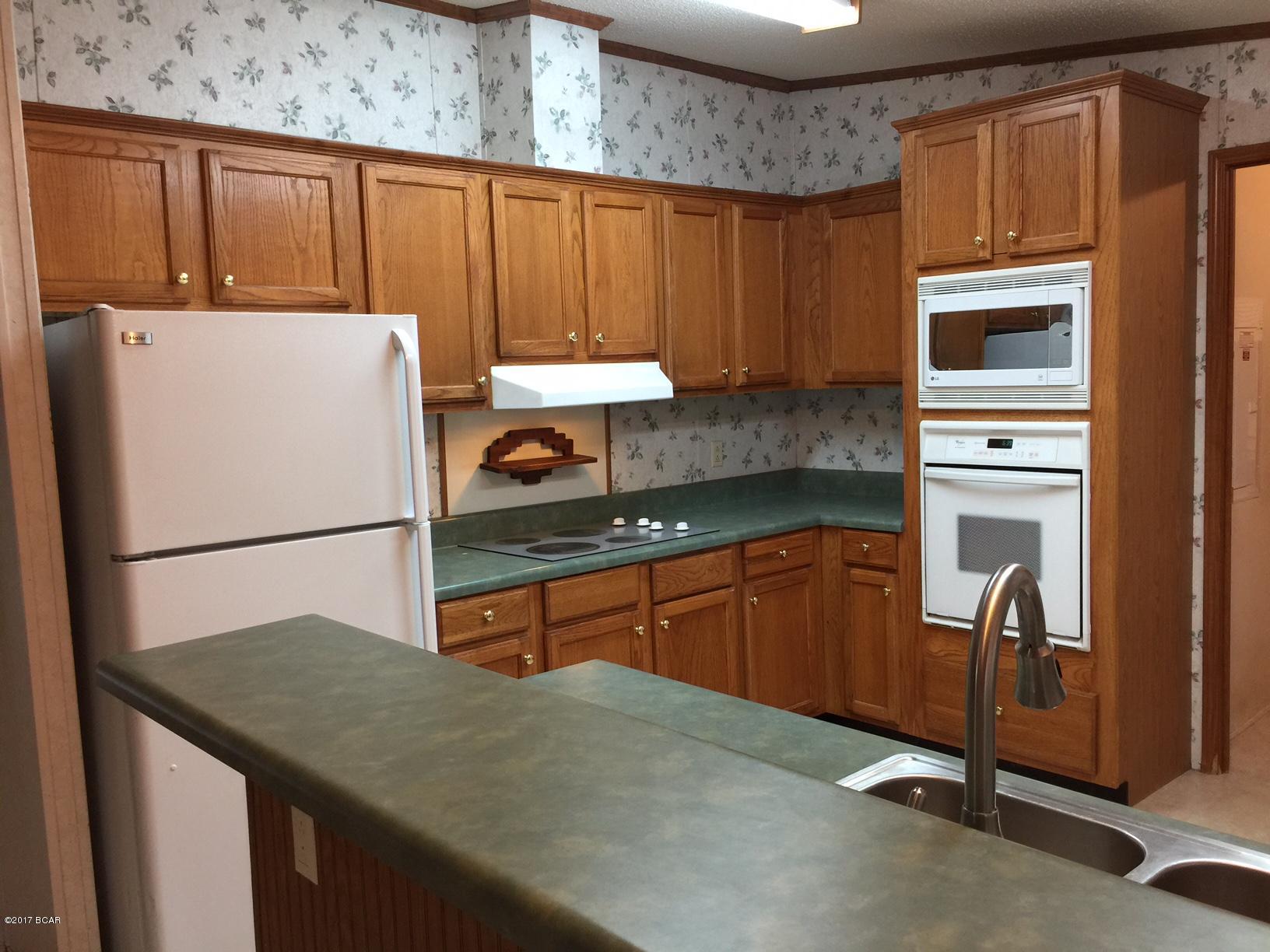 Leisure Lakes - Residential