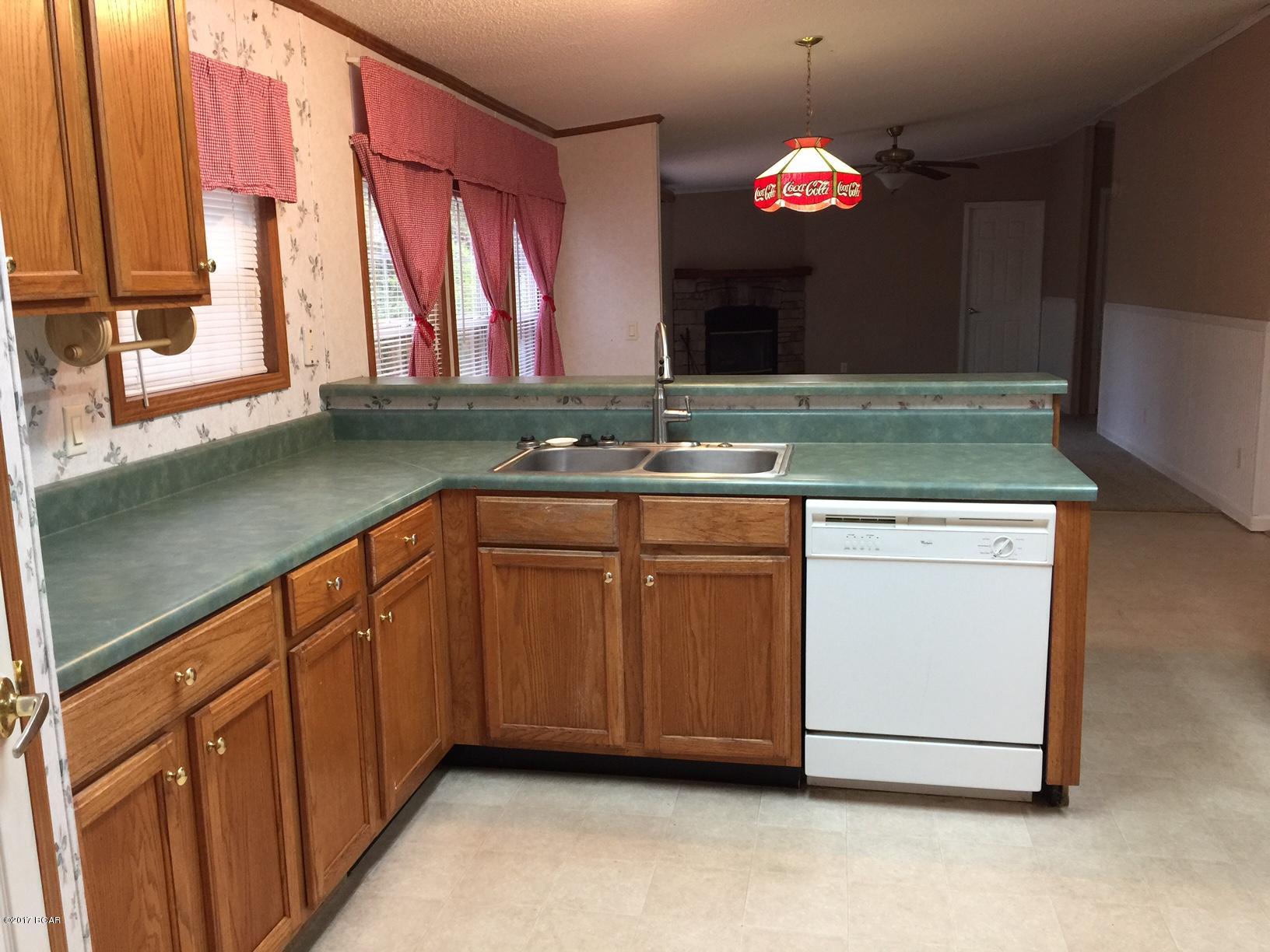 Leisure Lakes - Residential