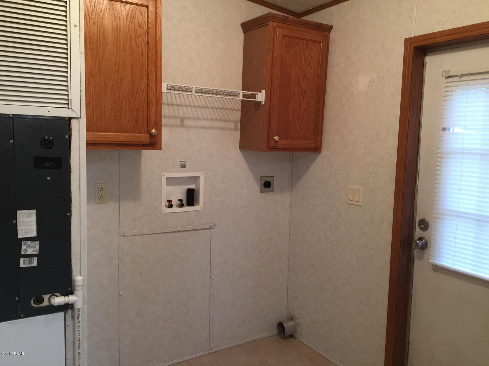 Leisure Lakes - Residential