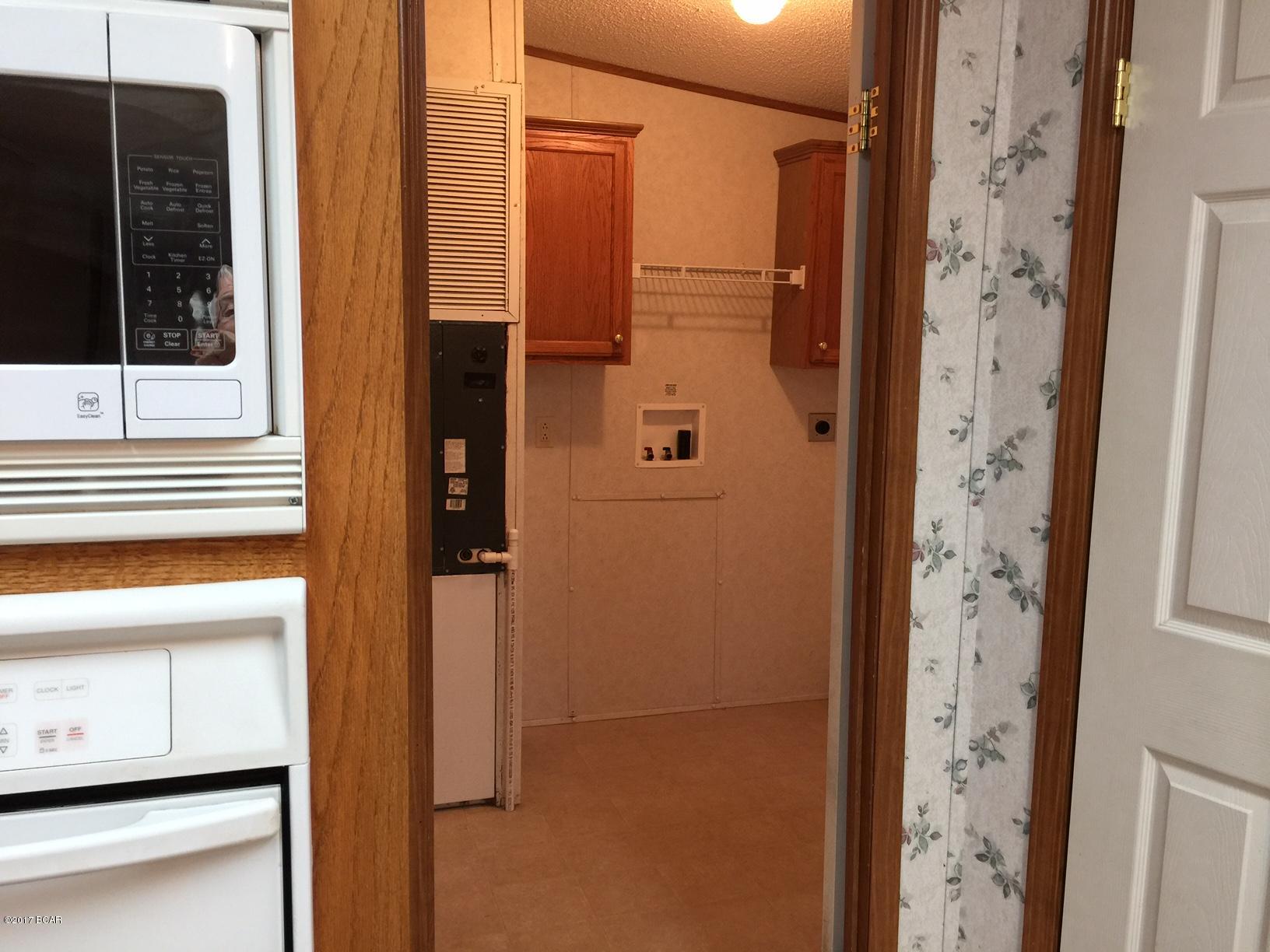 Leisure Lakes - Residential