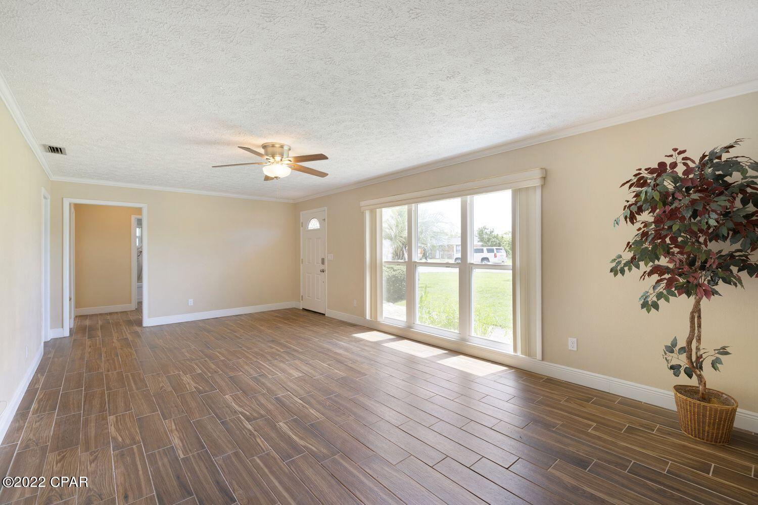 Lynn Haven - Residential Lease