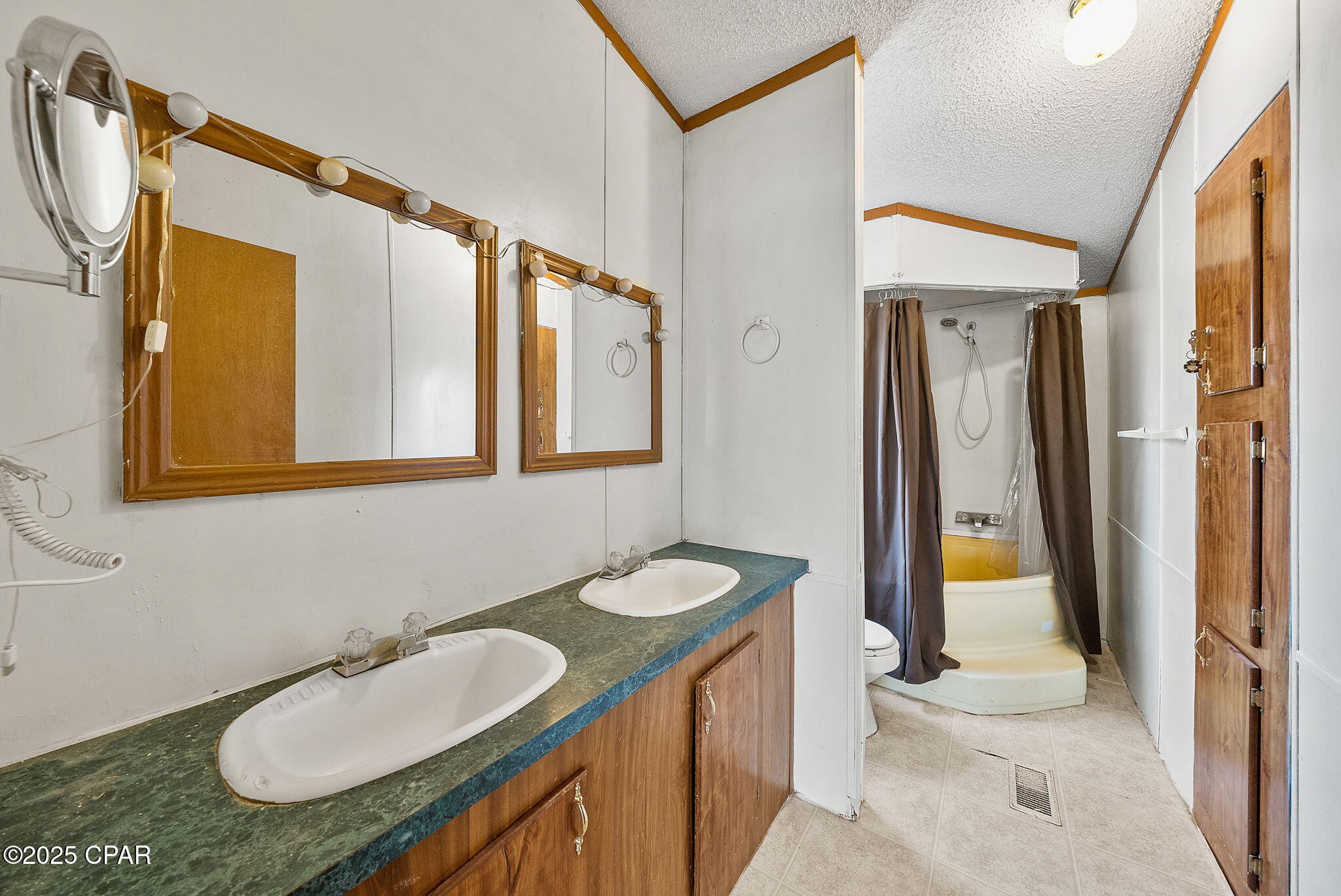 Cedar Wood Estates Ph 2 - Residential