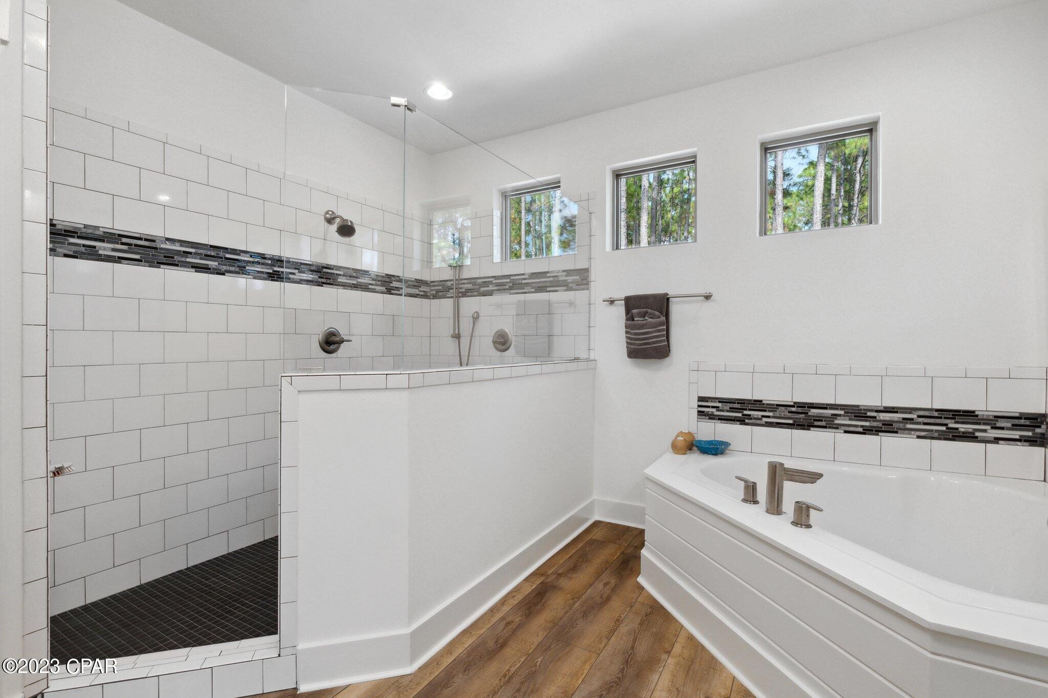 Rivercamps On Crooked Creek - Residential