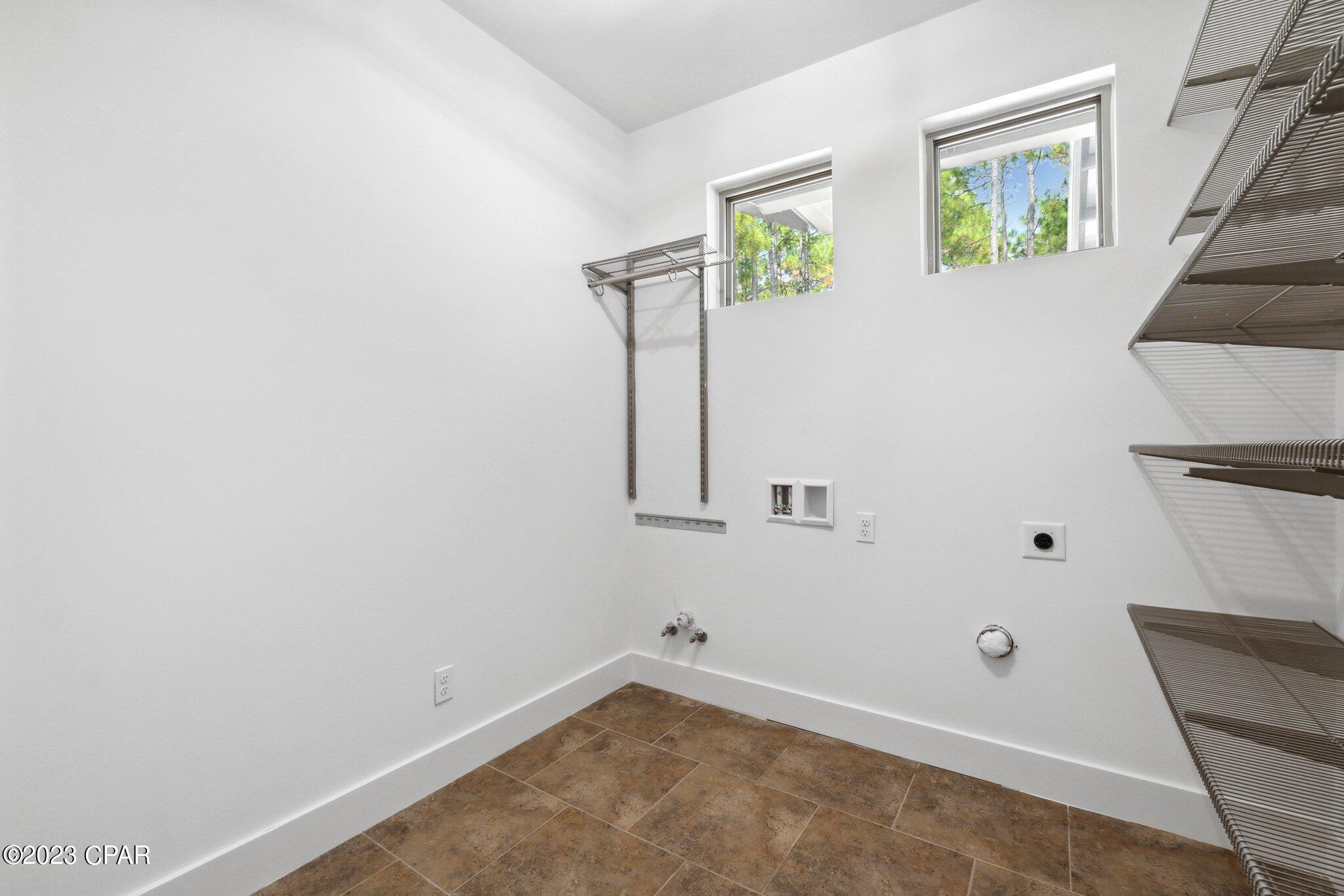 Rivercamps On Crooked Creek - Residential