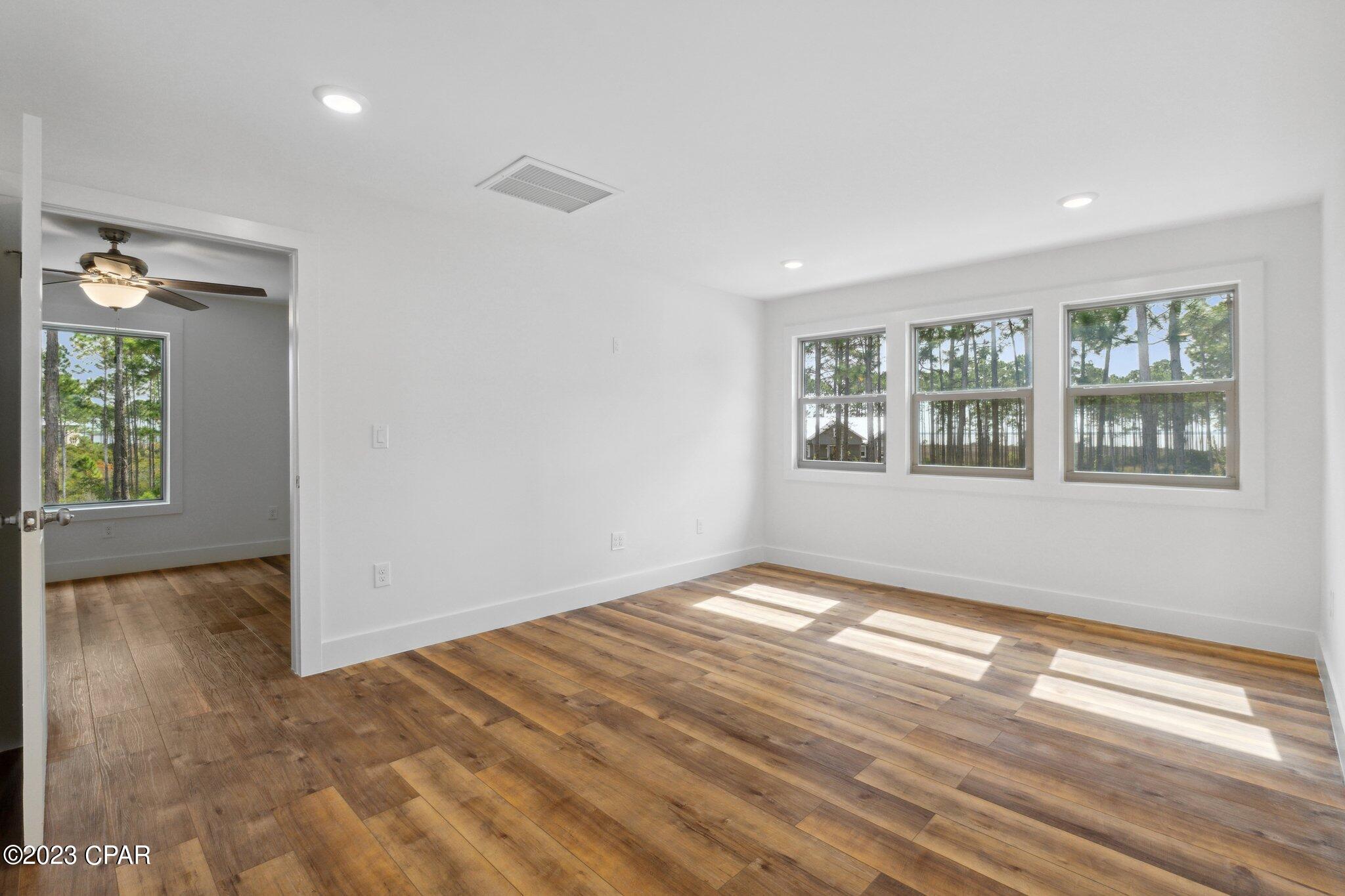 Rivercamps On Crooked Creek - Residential