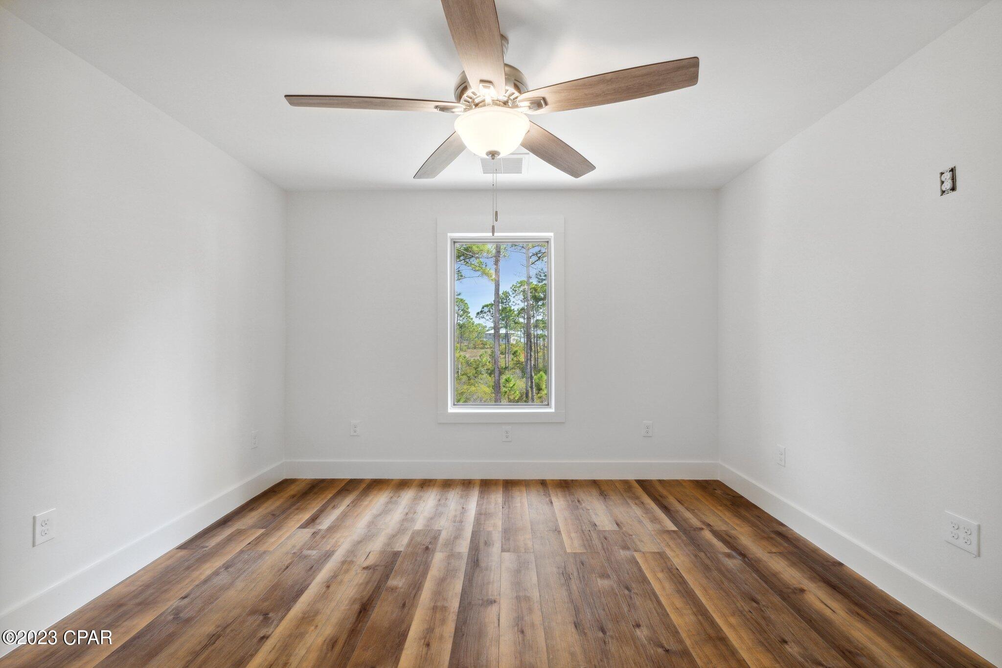 Rivercamps On Crooked Creek - Residential