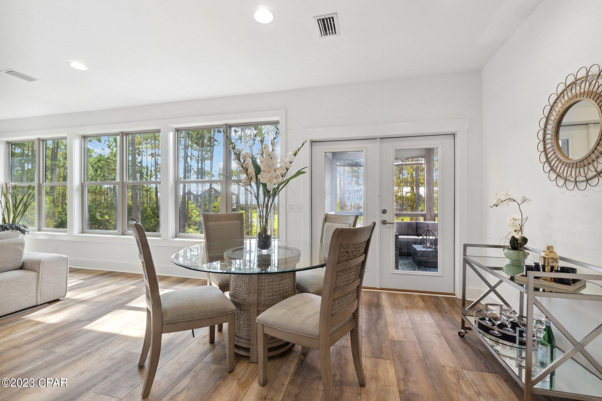 Rivercamps On Crooked Creek - Residential