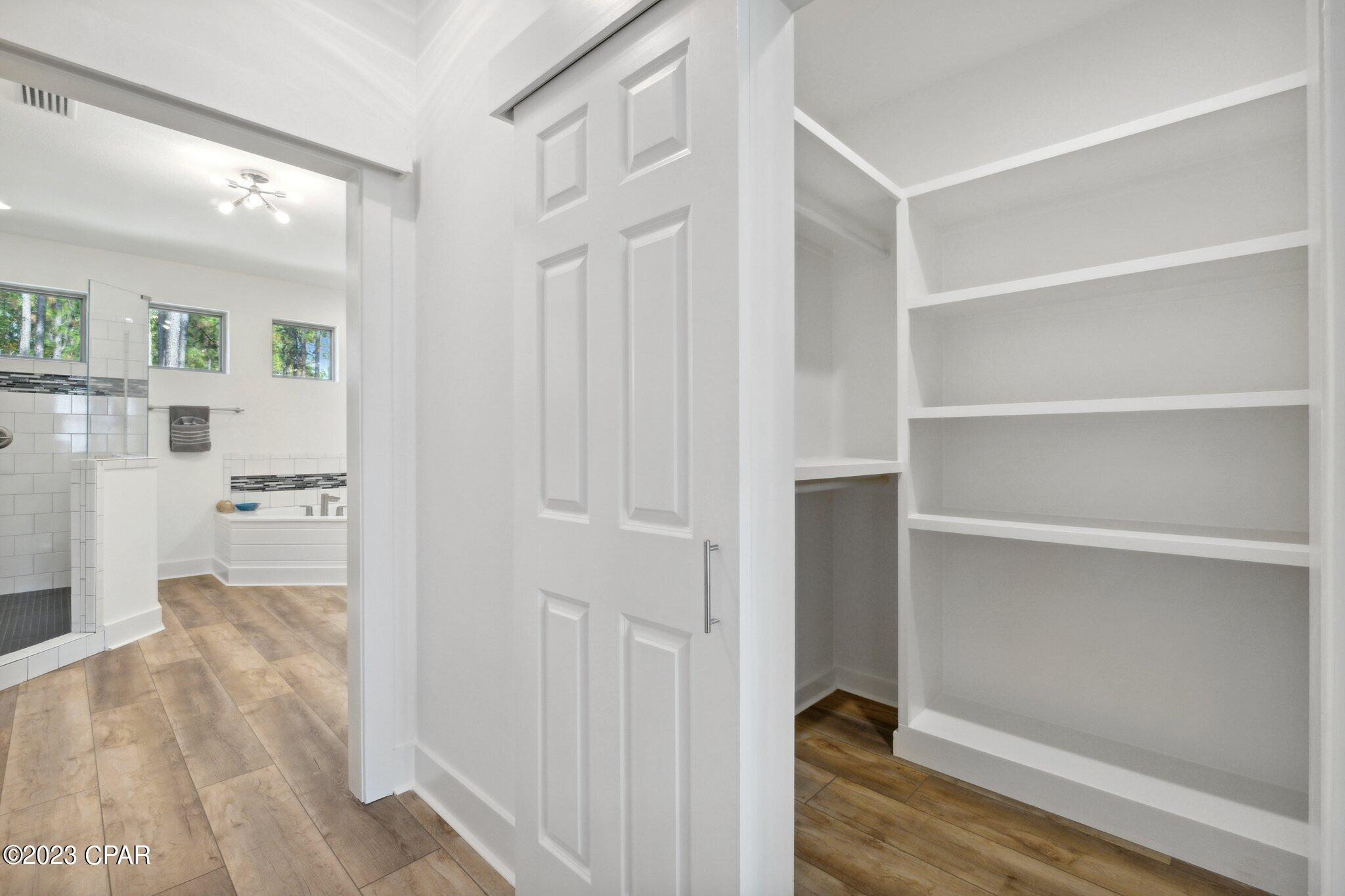 Rivercamps On Crooked Creek - Residential