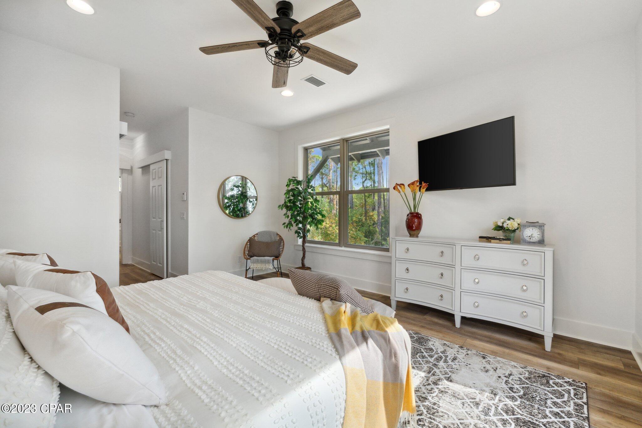 Rivercamps On Crooked Creek - Residential