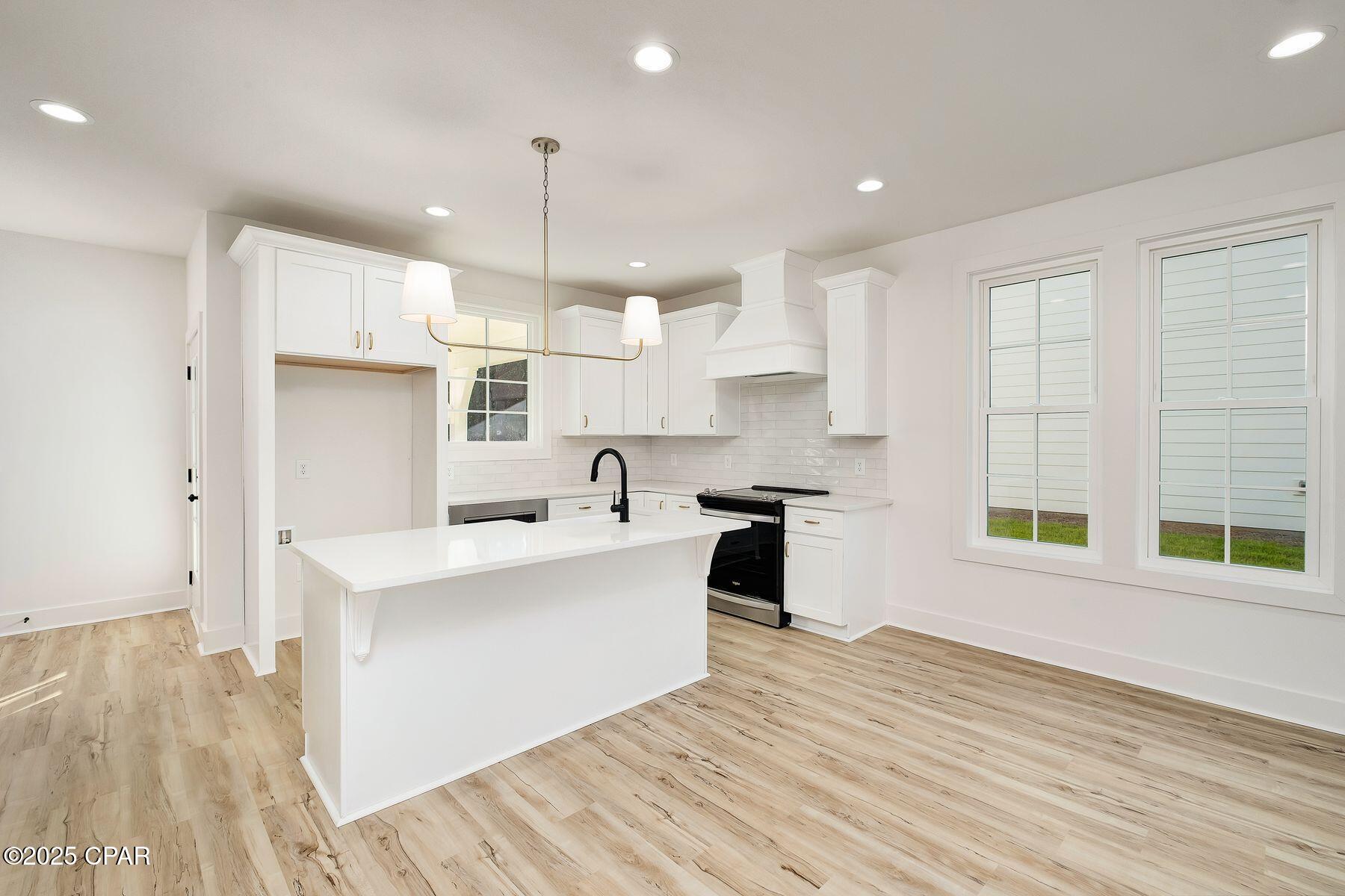 Laguna Beach 8th Add - Residential