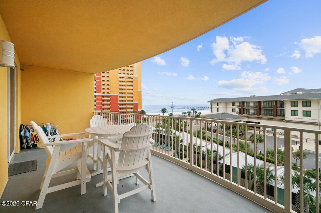 Calypso Towers III - Residential