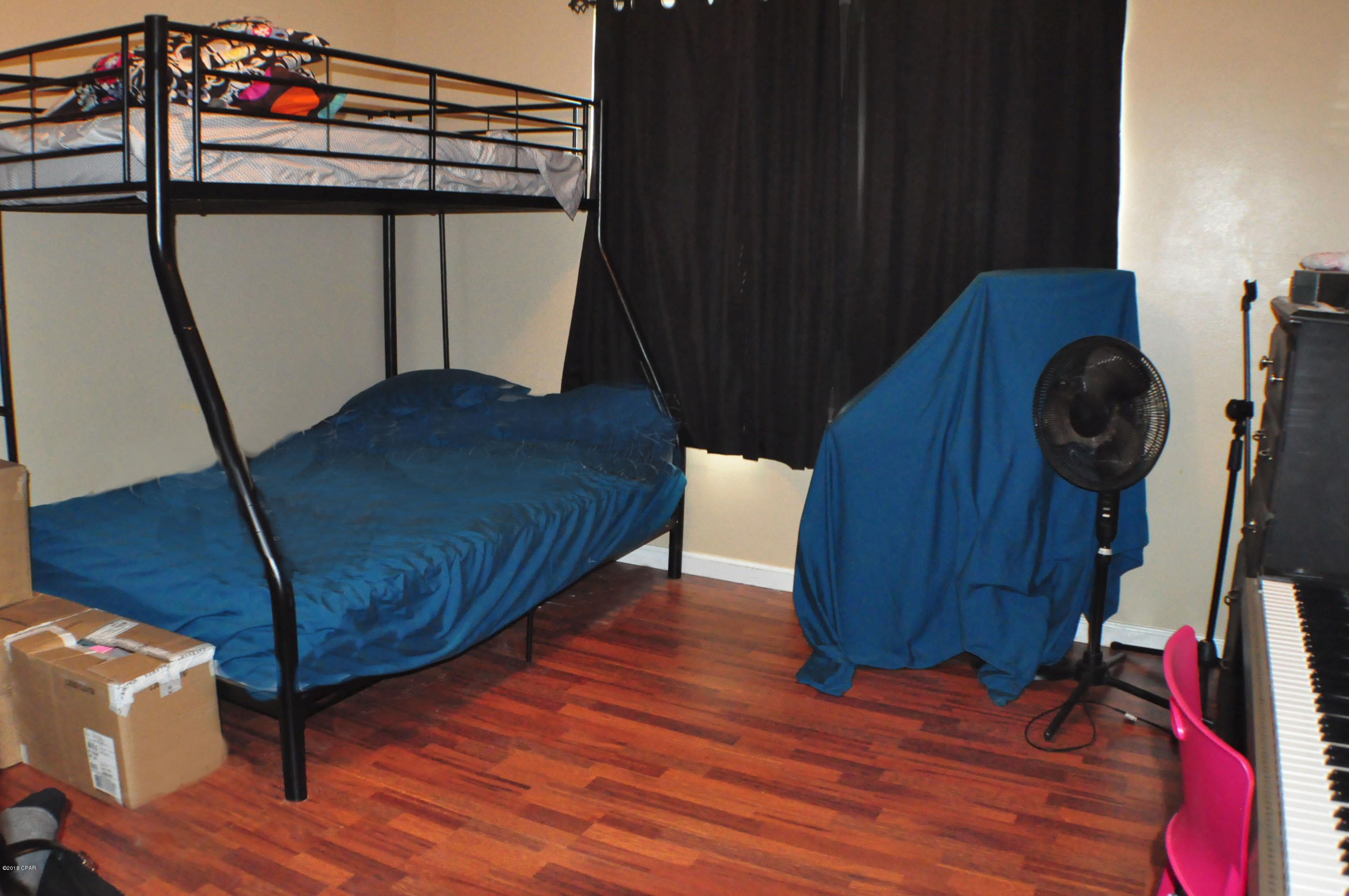 Shadow Bay Unit 5 - Residential