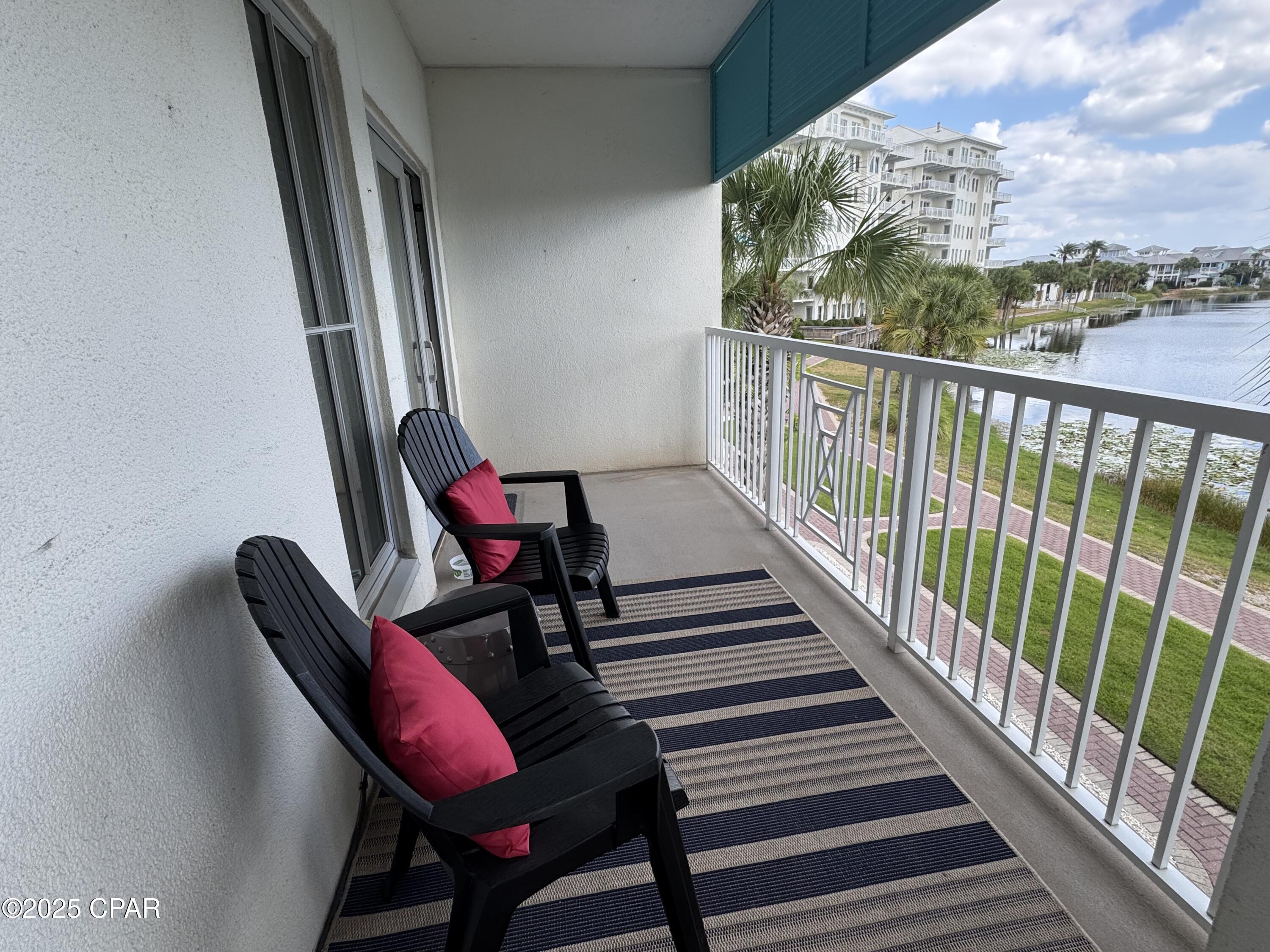 Carillon Beach Inn - Residential