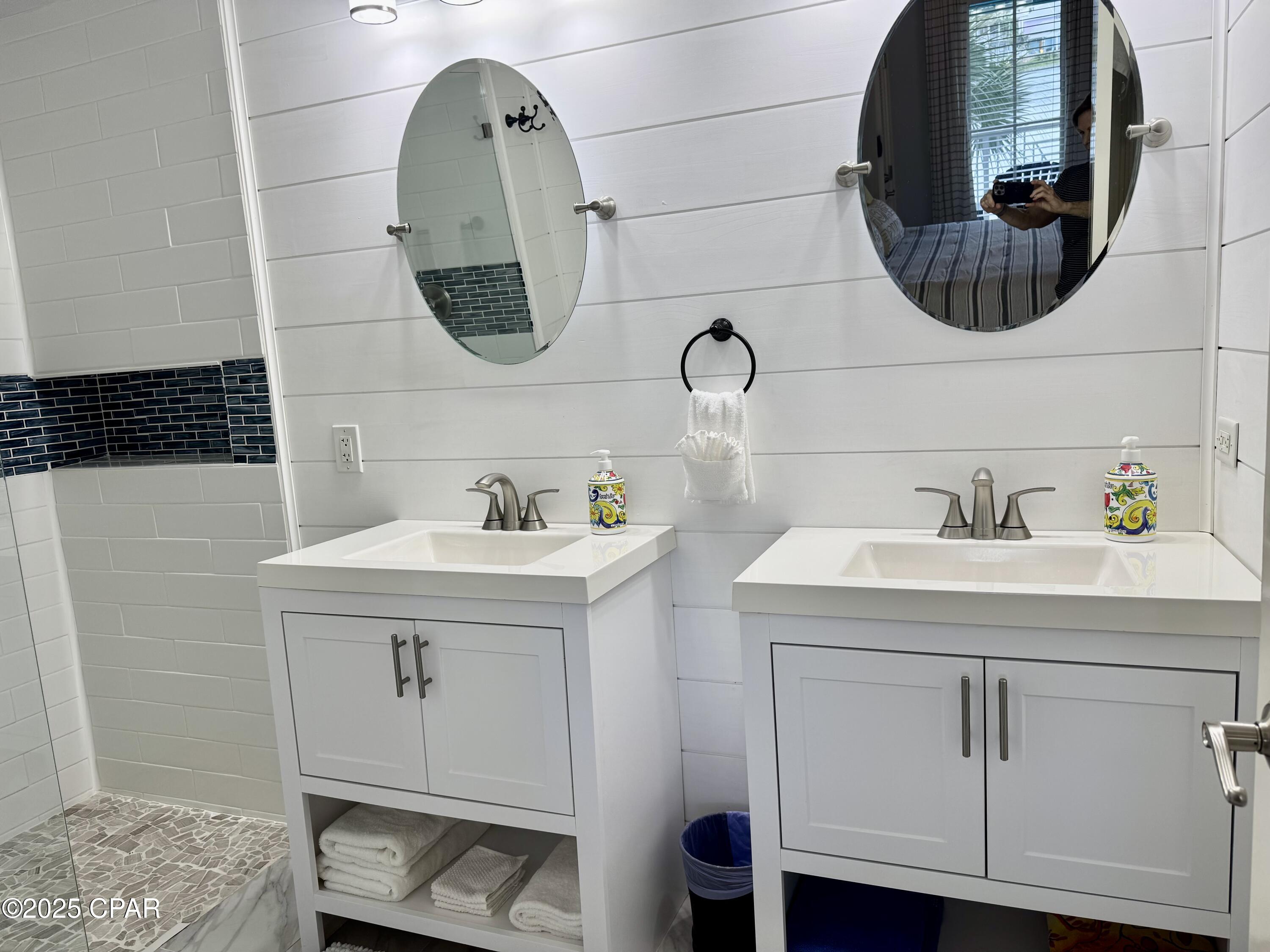 Carillon Beach Inn - Residential