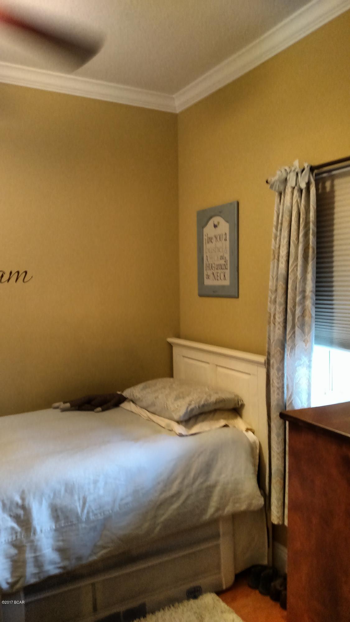 Magnolia Bay Club - Residential