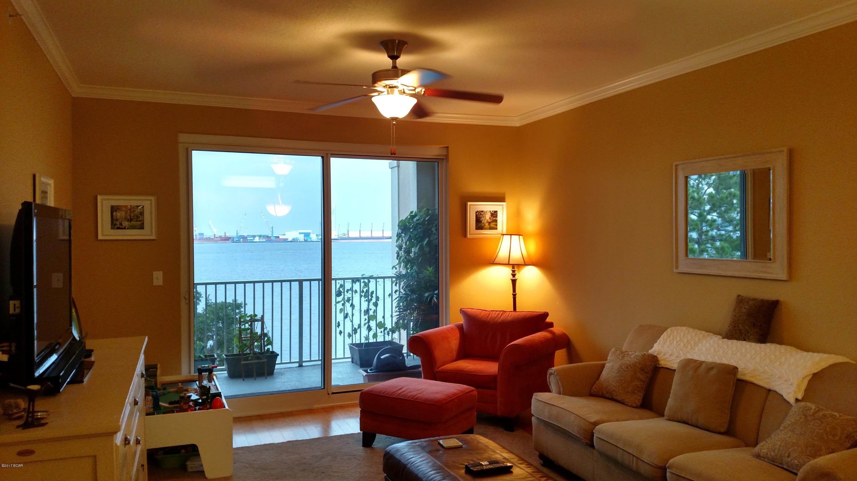 Magnolia Bay Club - Residential