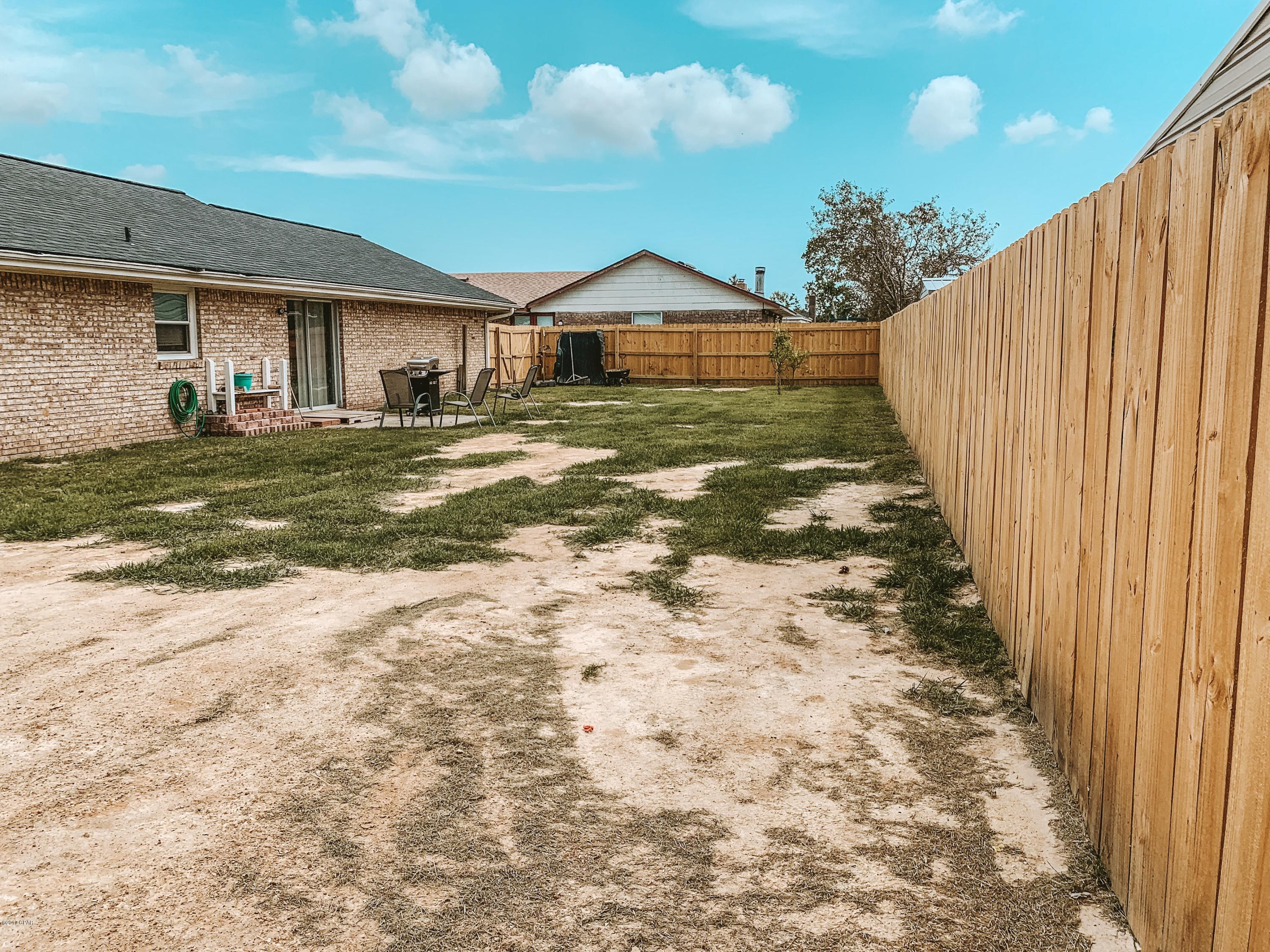 Venetian Villa 1st Add Replat - Residential