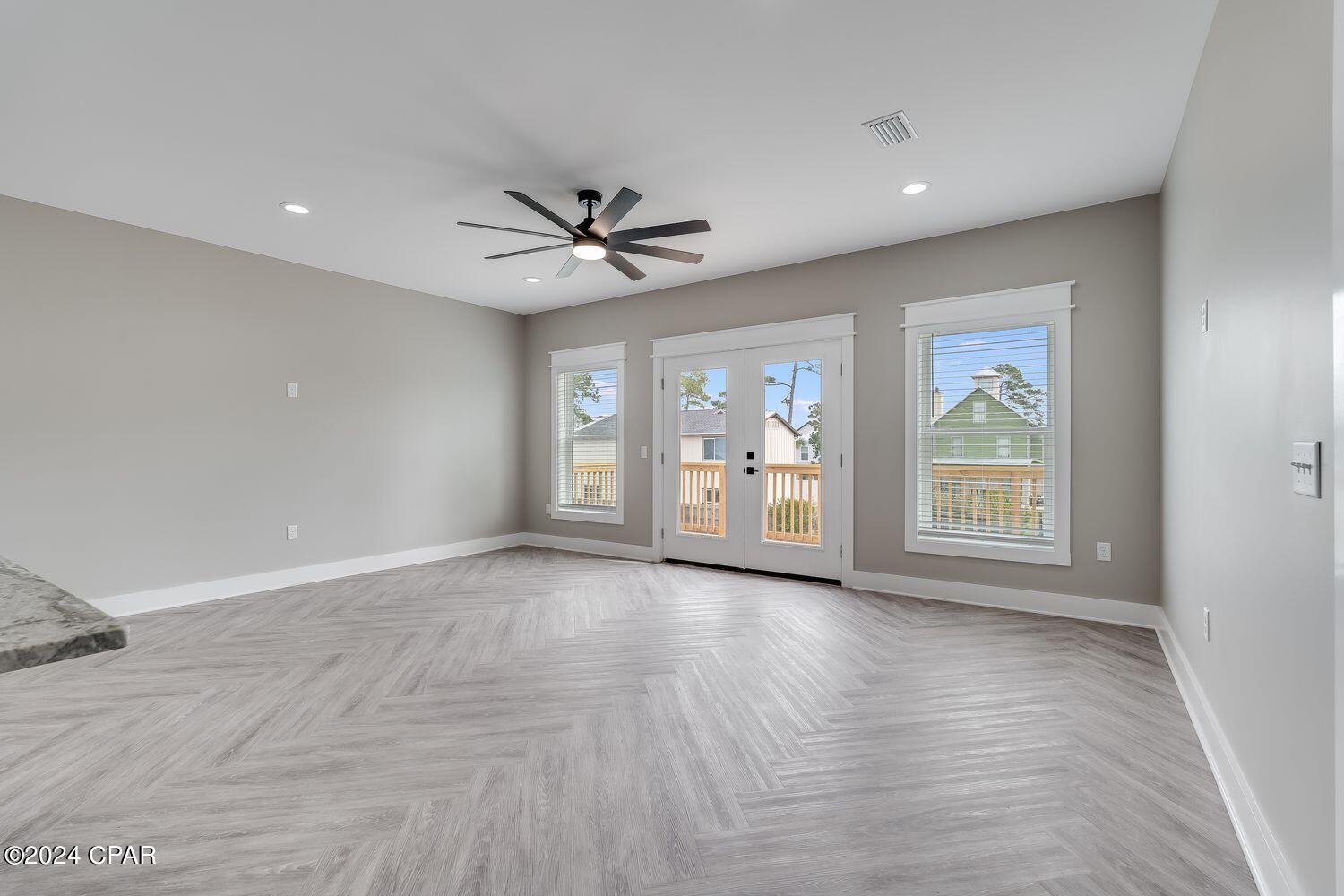 Magnolia Beach 2nd Add - Residential