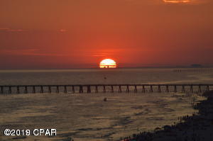 Majestic Beach Tower I - Residential