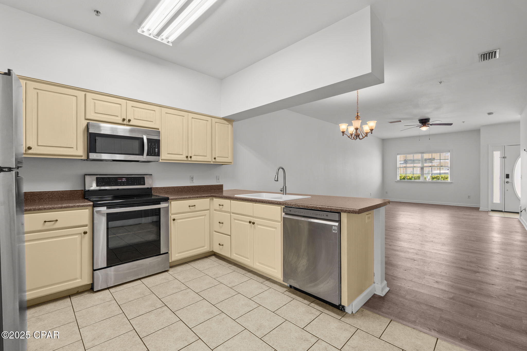 Annabella's Townhomes - Residential