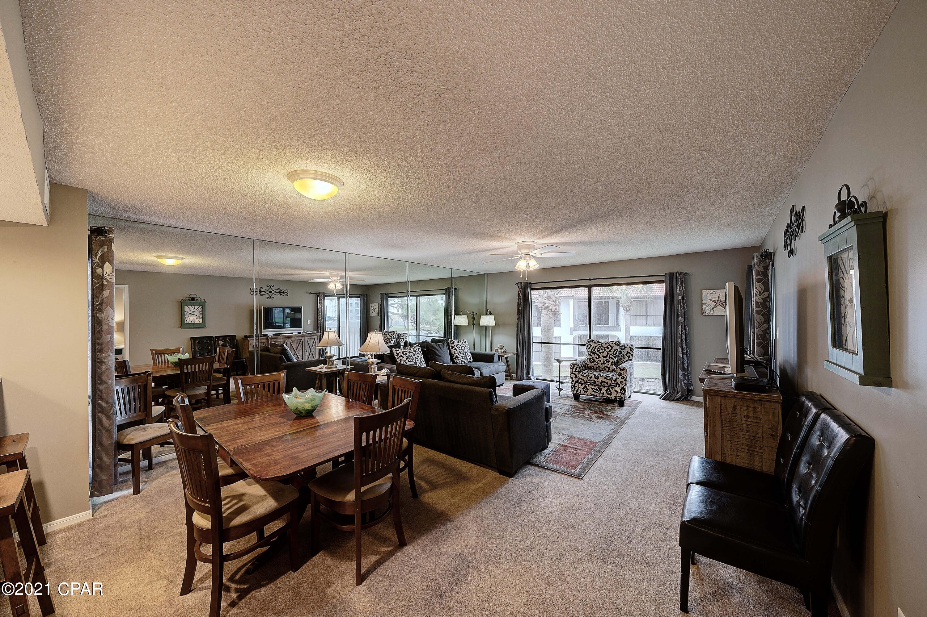 Edgewater Golf Villas V-C - Residential