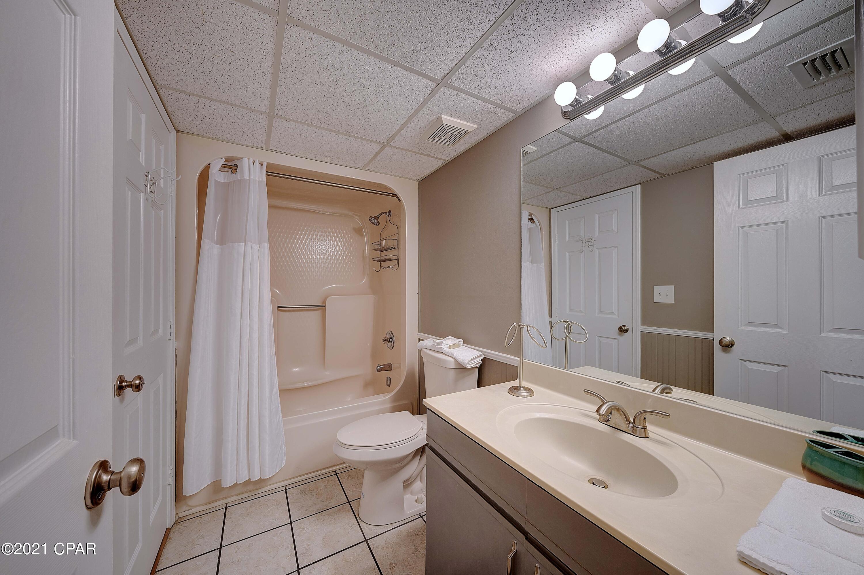 Edgewater Golf Villas V-C - Residential