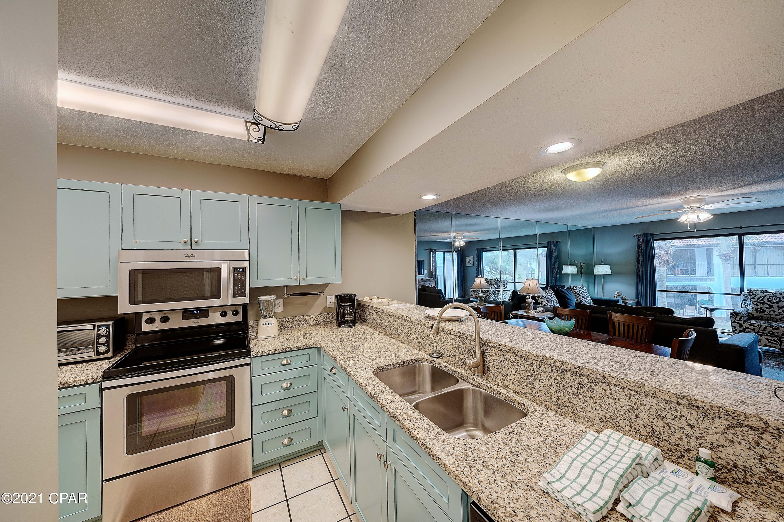 Edgewater Golf Villas V-C - Residential