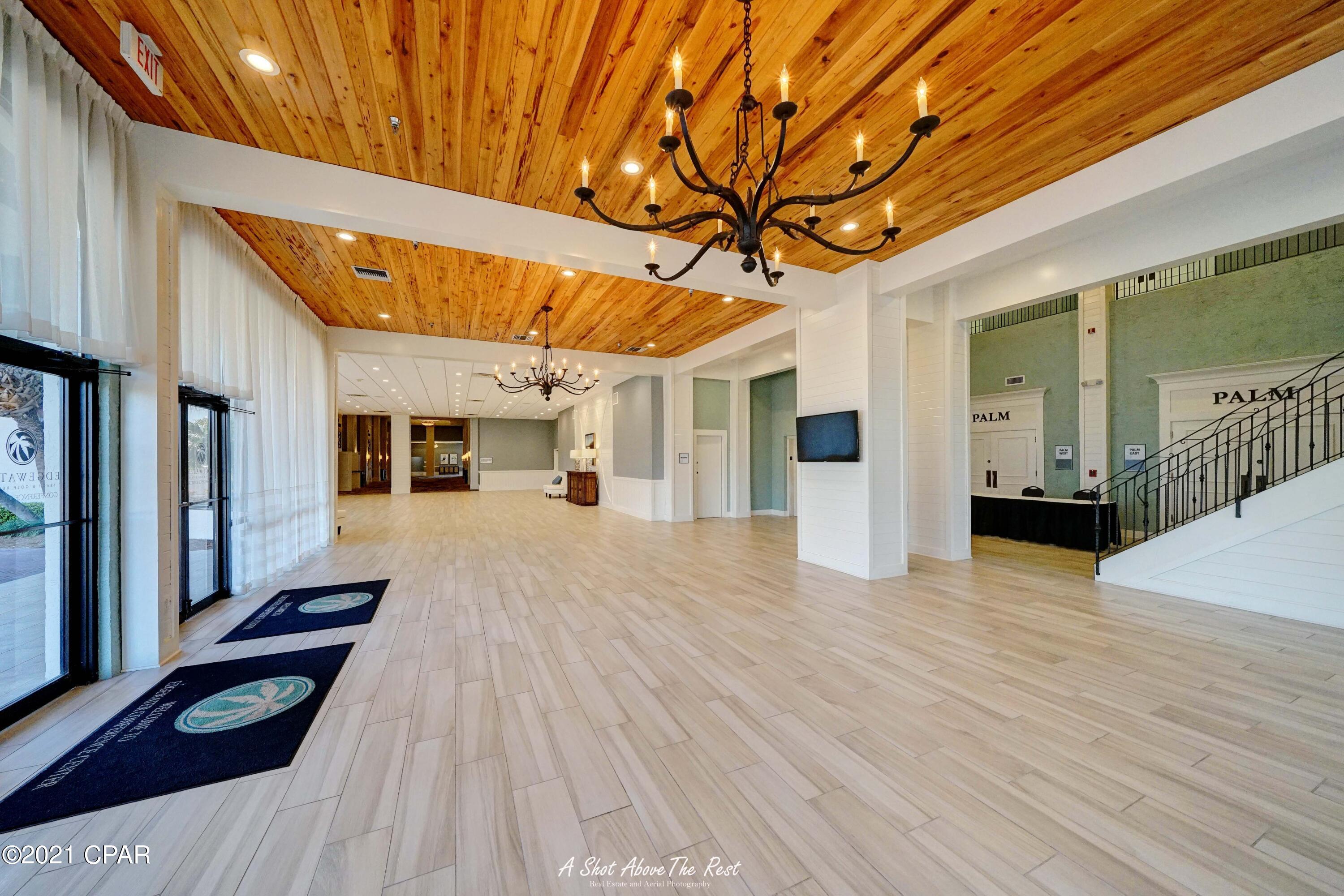 Edgewater Golf Villas V-C - Residential