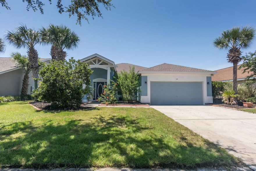 Palmetto Trace, 4 bedroom home with enclosed pool. Walking distance to Pier Park and the beach. This home offers all the extras you'd expect for your perfect beach home, Tile flooring through-out living areas and kitchen, wood in master suite, curved arches in entry ways, bull-nose corners, raised ceilings with crown molding, hardwood cabinetry and solid surface corian counter tops. You'll enjoy the two large living areas and open kitchen. New roof last year, new water heater, paint and french doors. Palmetto Trace is a great neighborhood with many amenities, pools, shopping at Pier Park,, Frank Brown Park and Conservation Park trails and walking distance to the Beach!

Washer and Dryer convey. Call to set up your private tour!