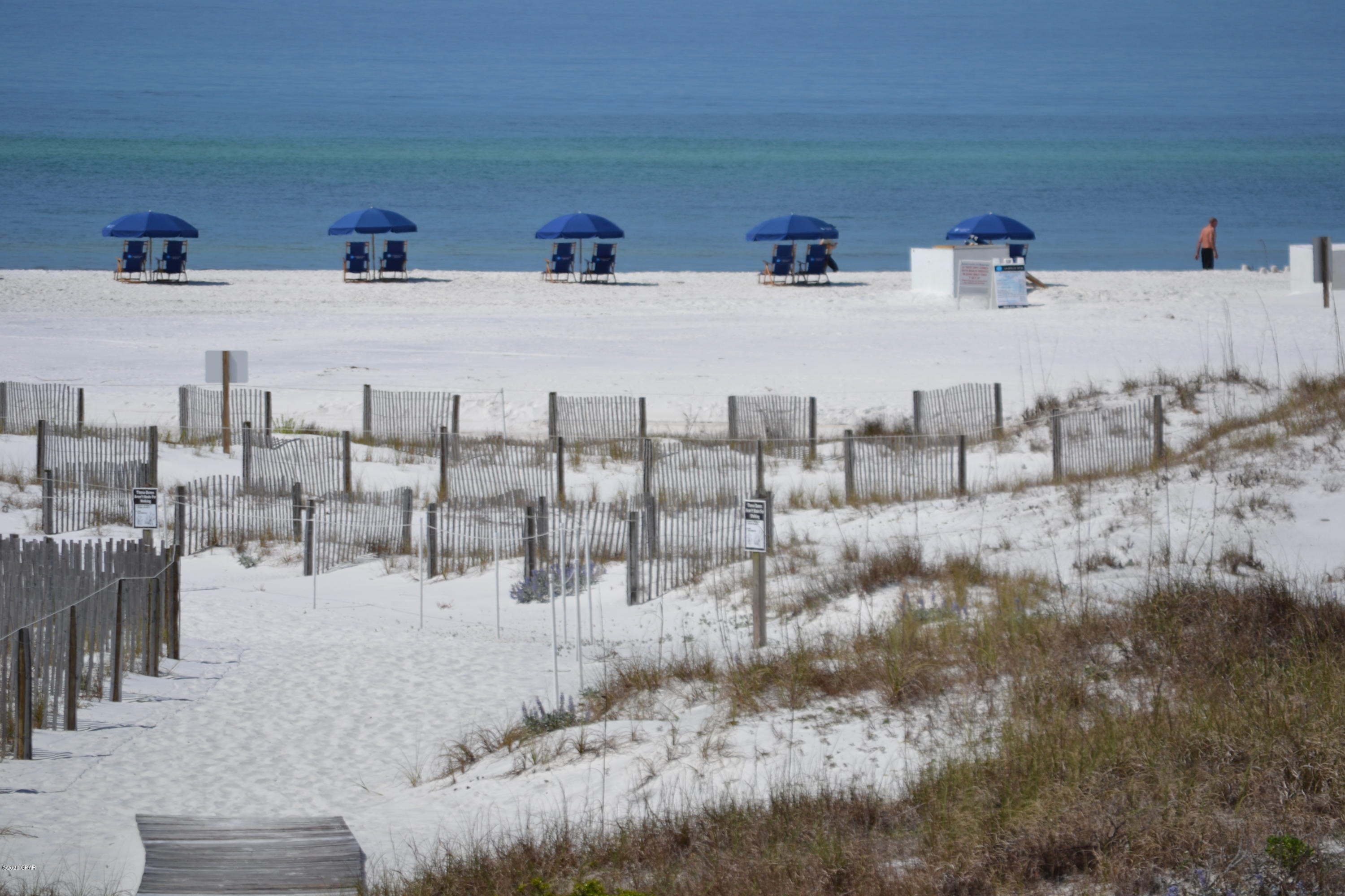 Sanctuary By The Sea - Residential