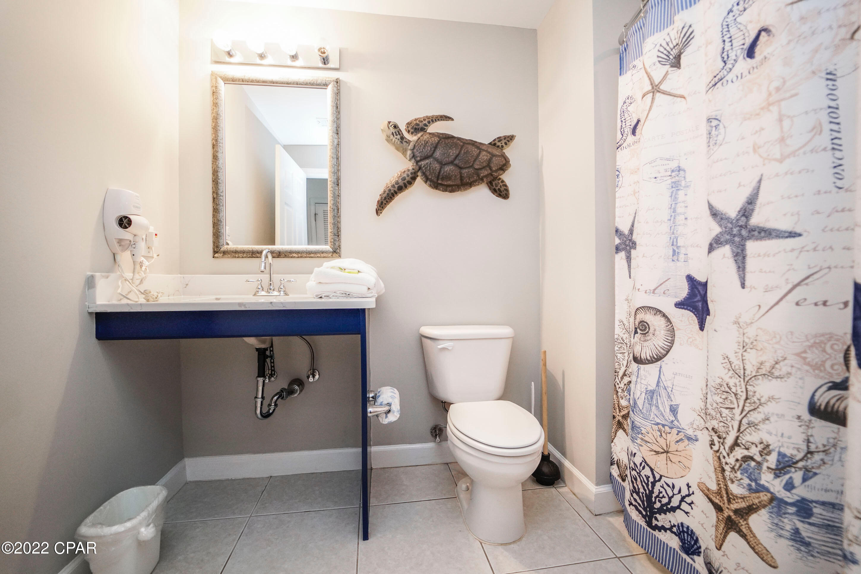 Splash Condo - Residential