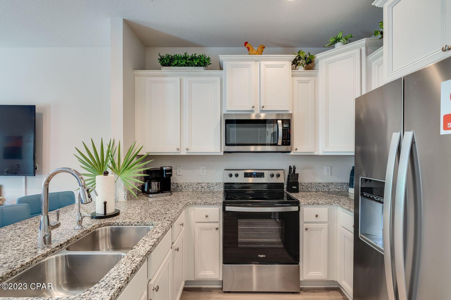 Hathaway Townhomes - Residential