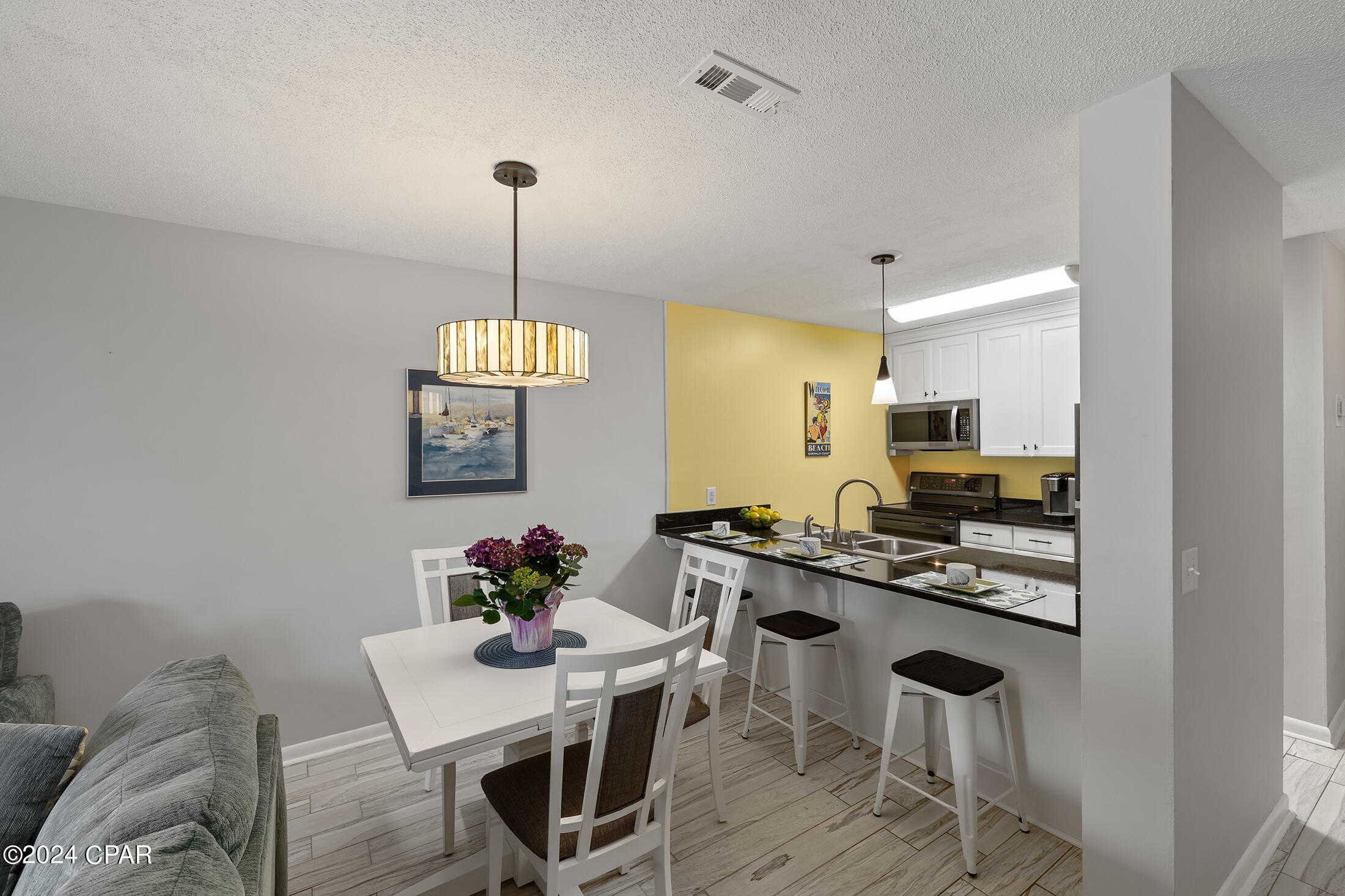 Bel Air - Residential