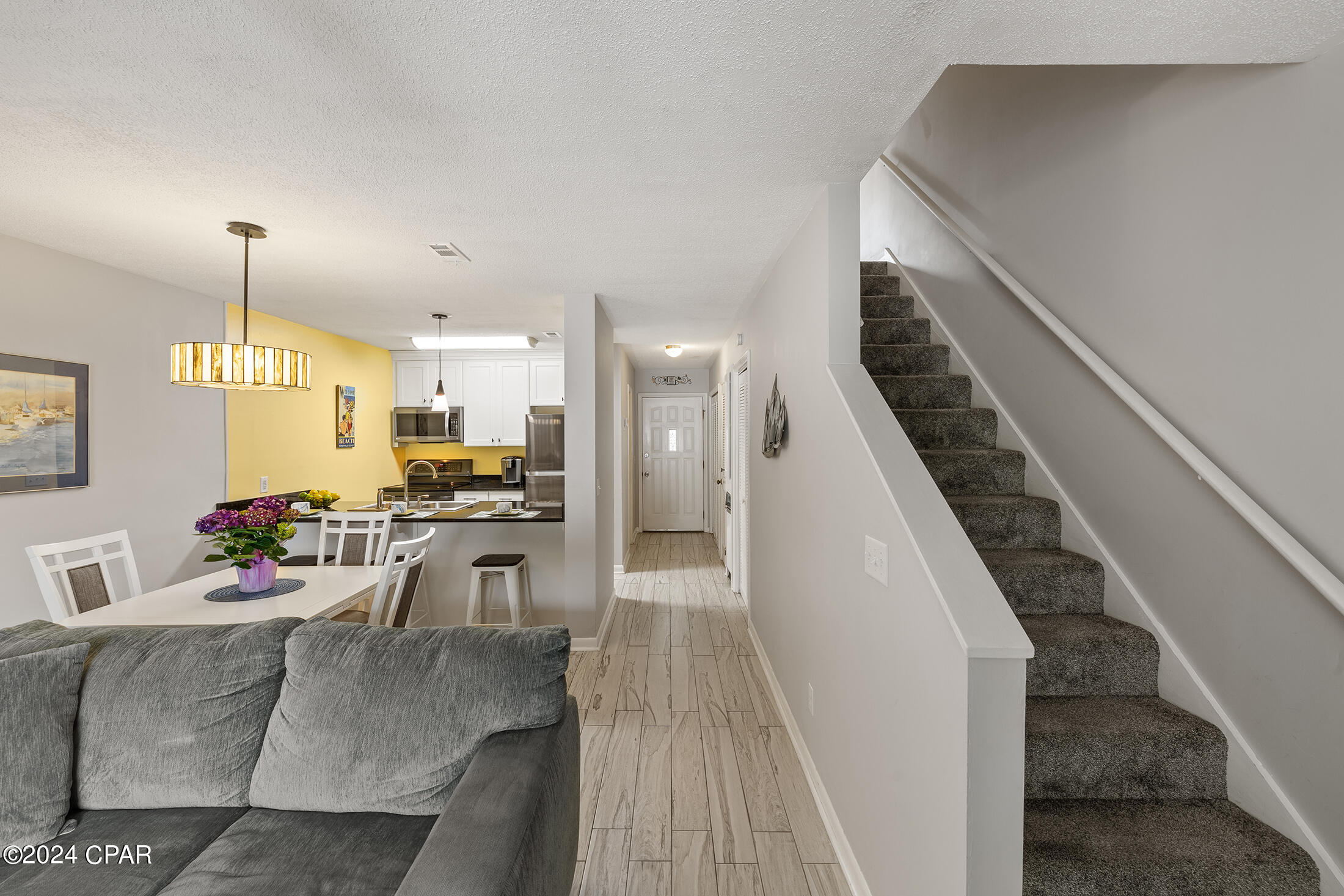 Bel Air - Residential