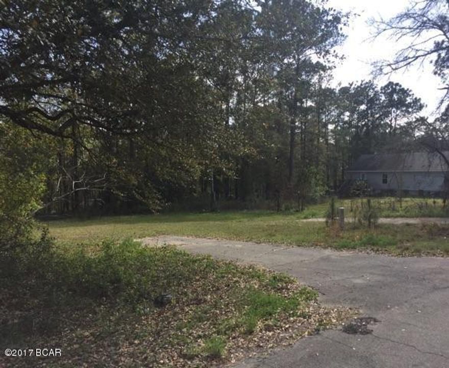 Nice vacant lot in growing subdivision