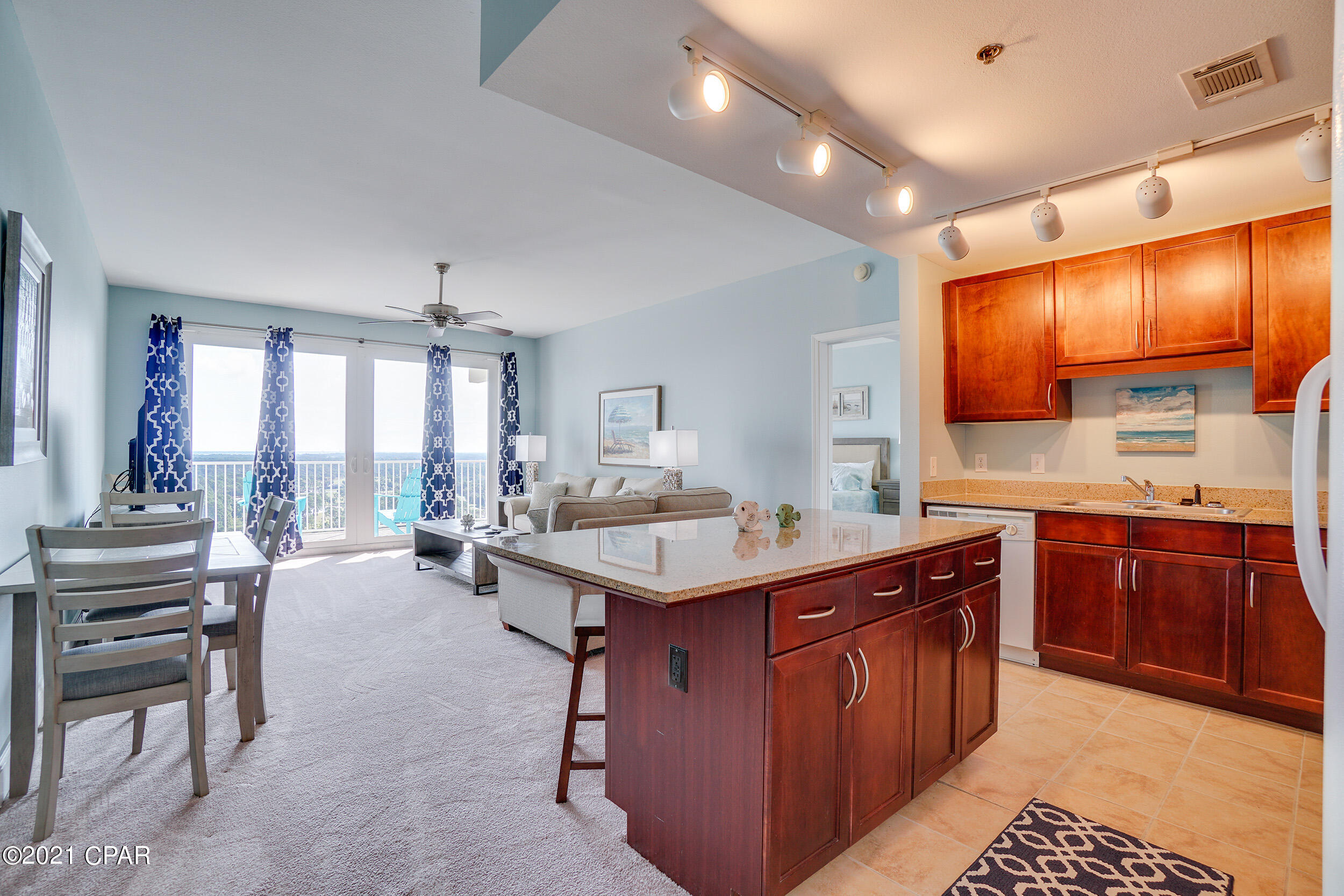 Laketown Wharf - Residential