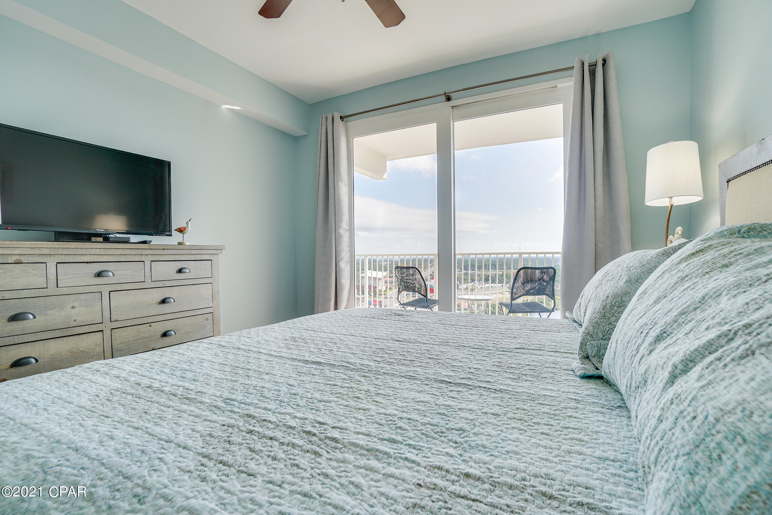 Laketown Wharf - Residential