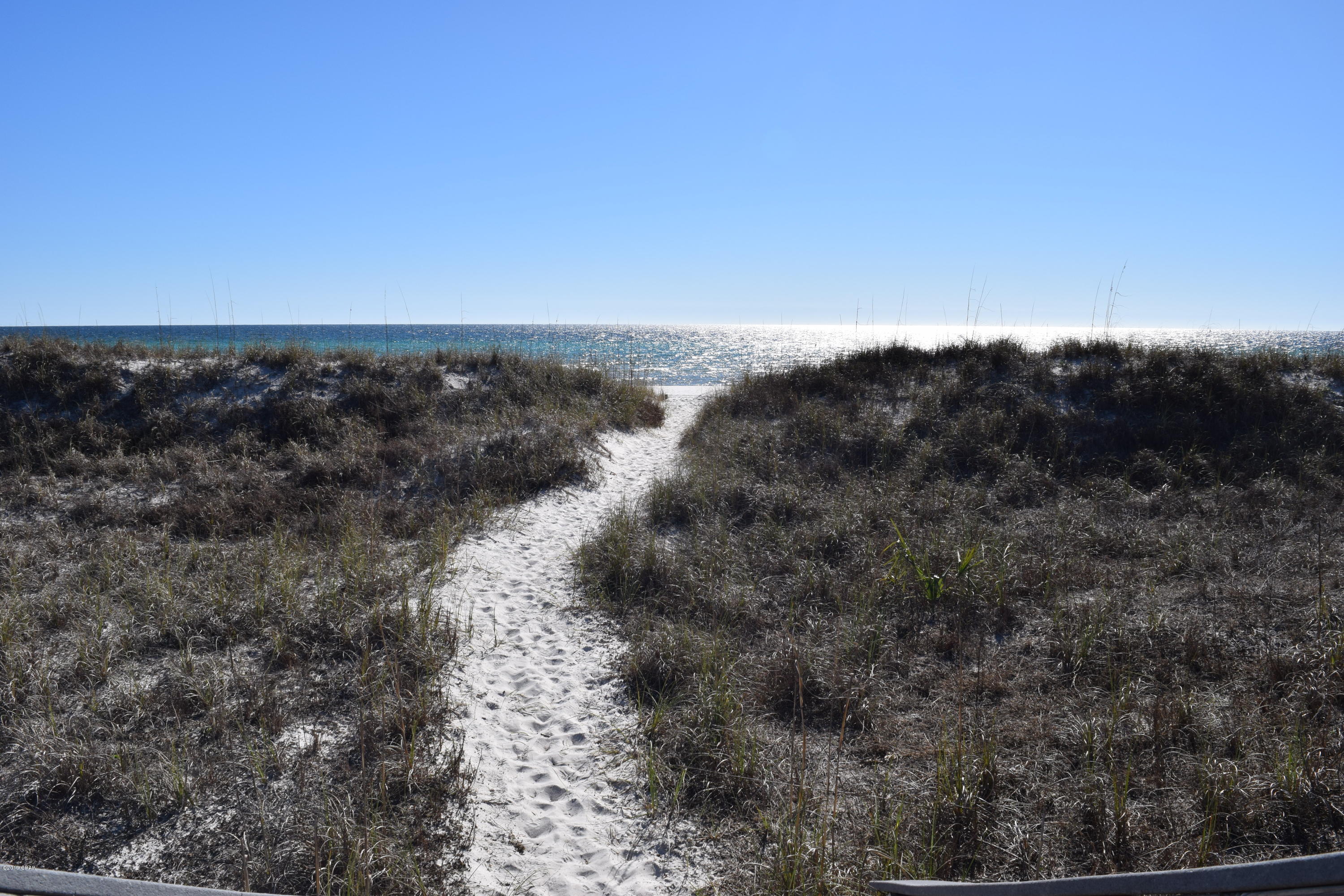 Laguna Beach Estates 7th Add - Residential