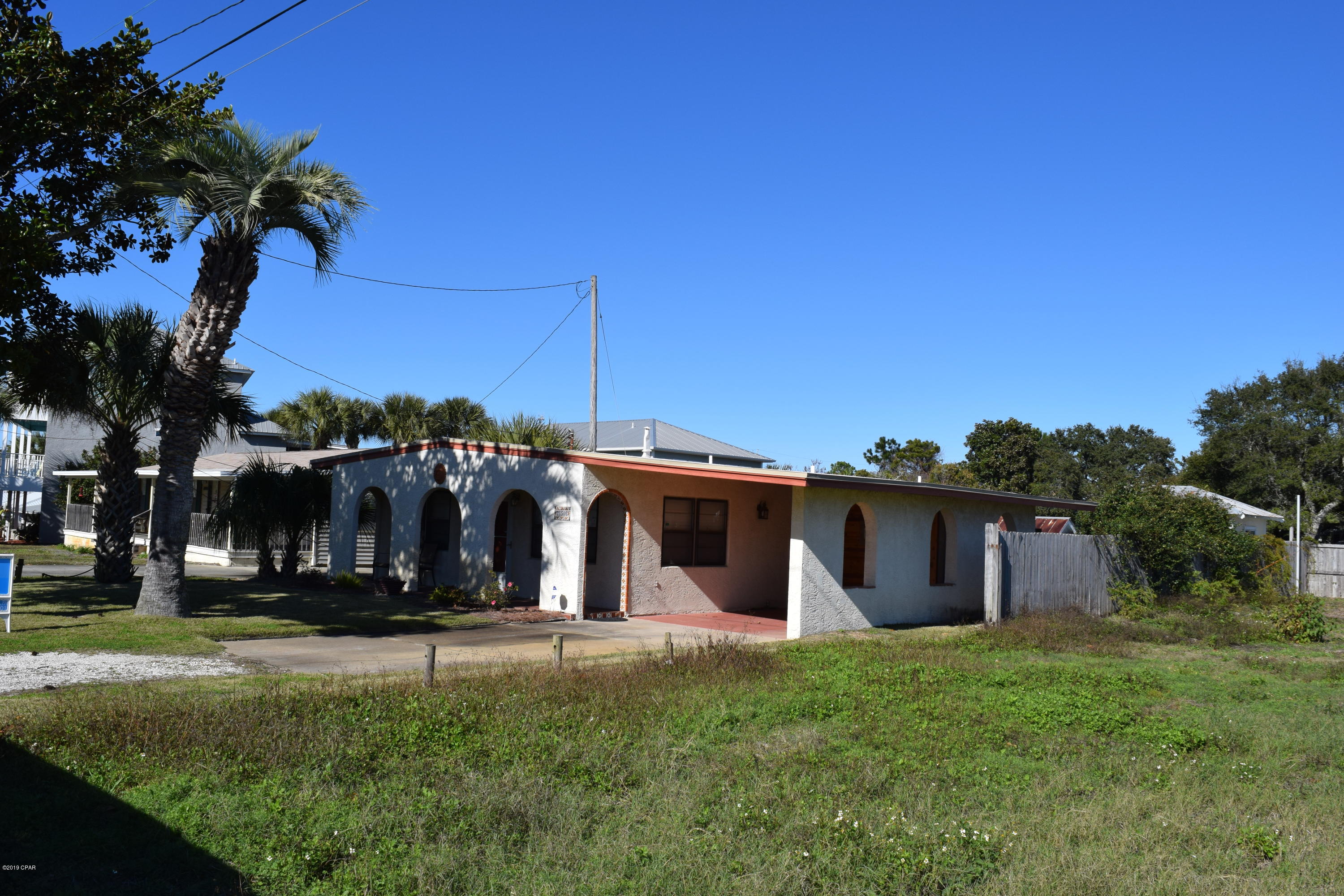 Laguna Beach Estates 7th Add - Residential