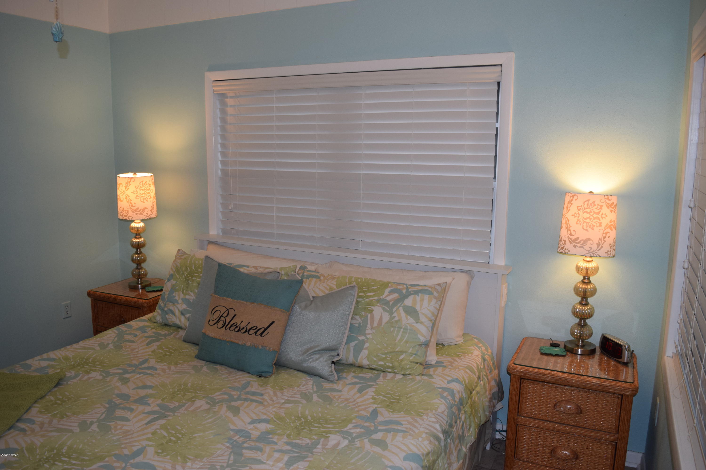 Laguna Beach Estates 7th Add - Residential