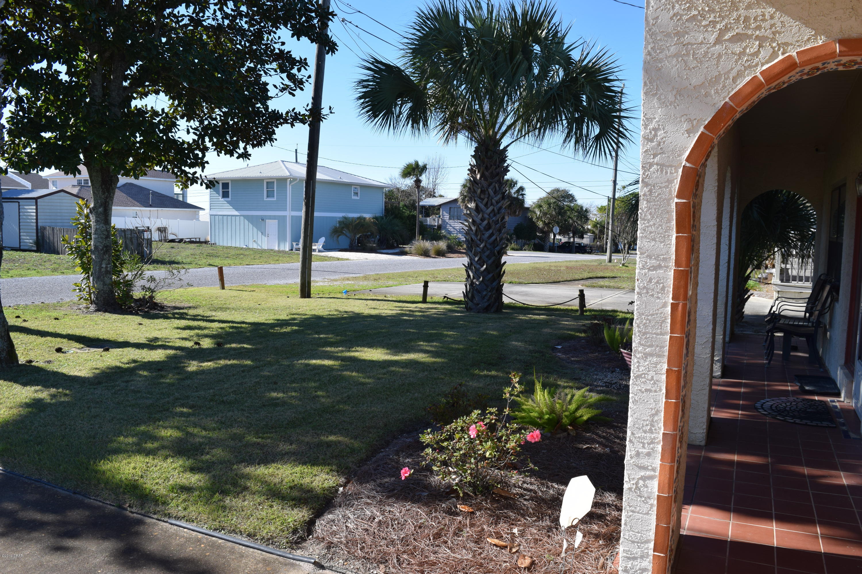 Laguna Beach Estates 7th Add - Residential