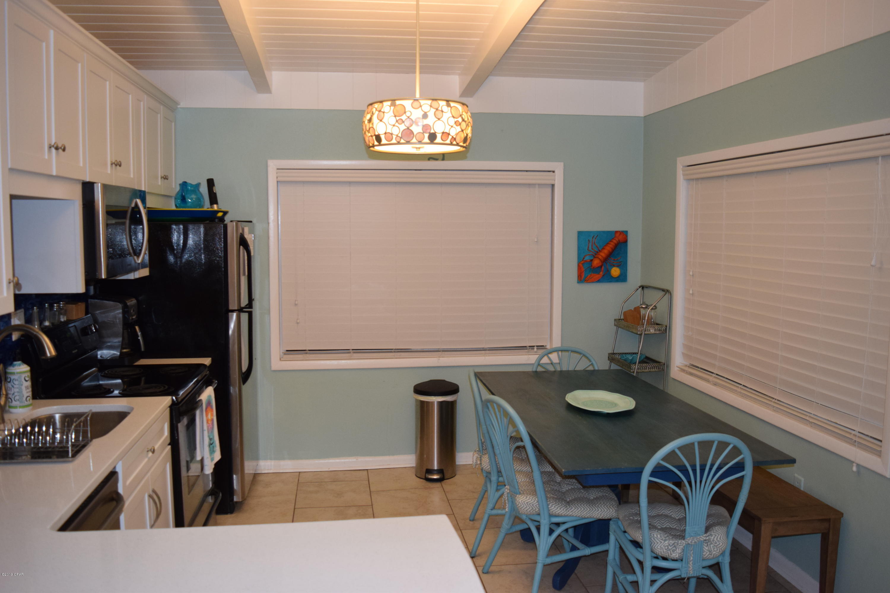 Laguna Beach Estates 7th Add - Residential