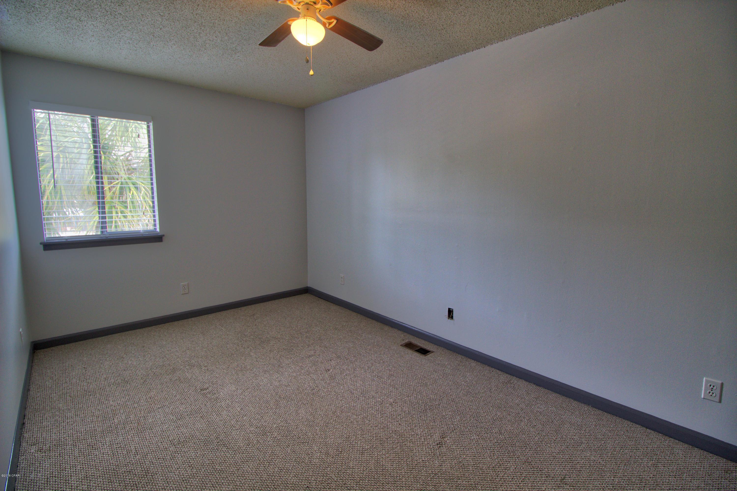 Holiday Beach Unit 8 - Residential Lease