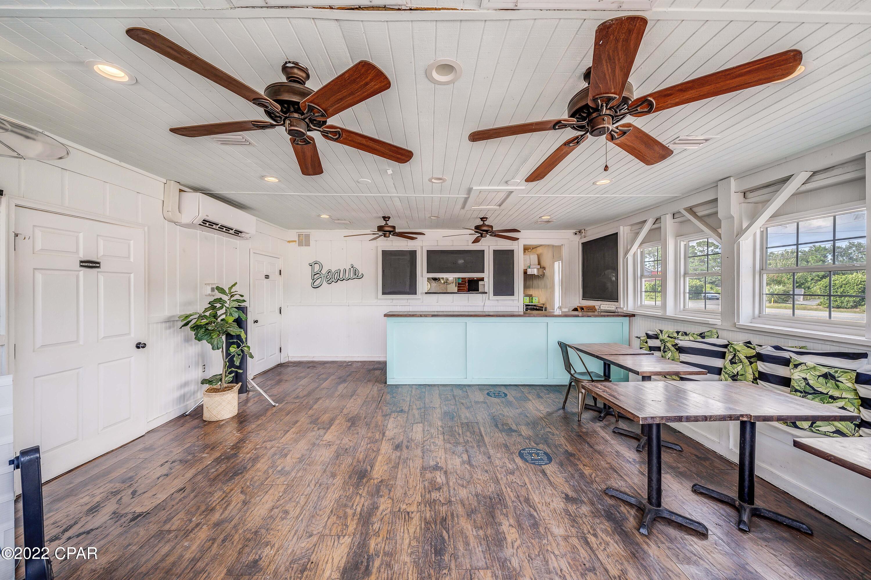 Treasure Cove Unit 2 - Commercial Sale