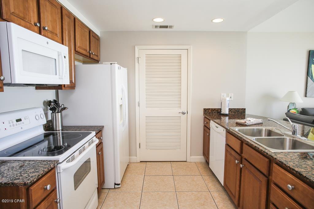 Splash Condo - Residential