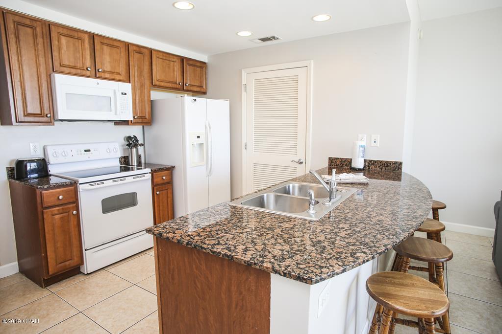 Splash Condo - Residential