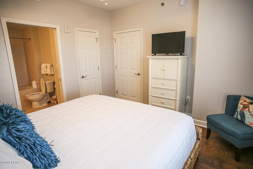 Splash Condo - Residential