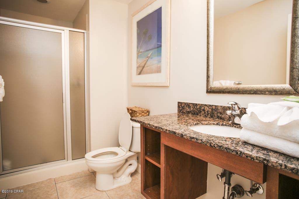 Splash Condo - Residential